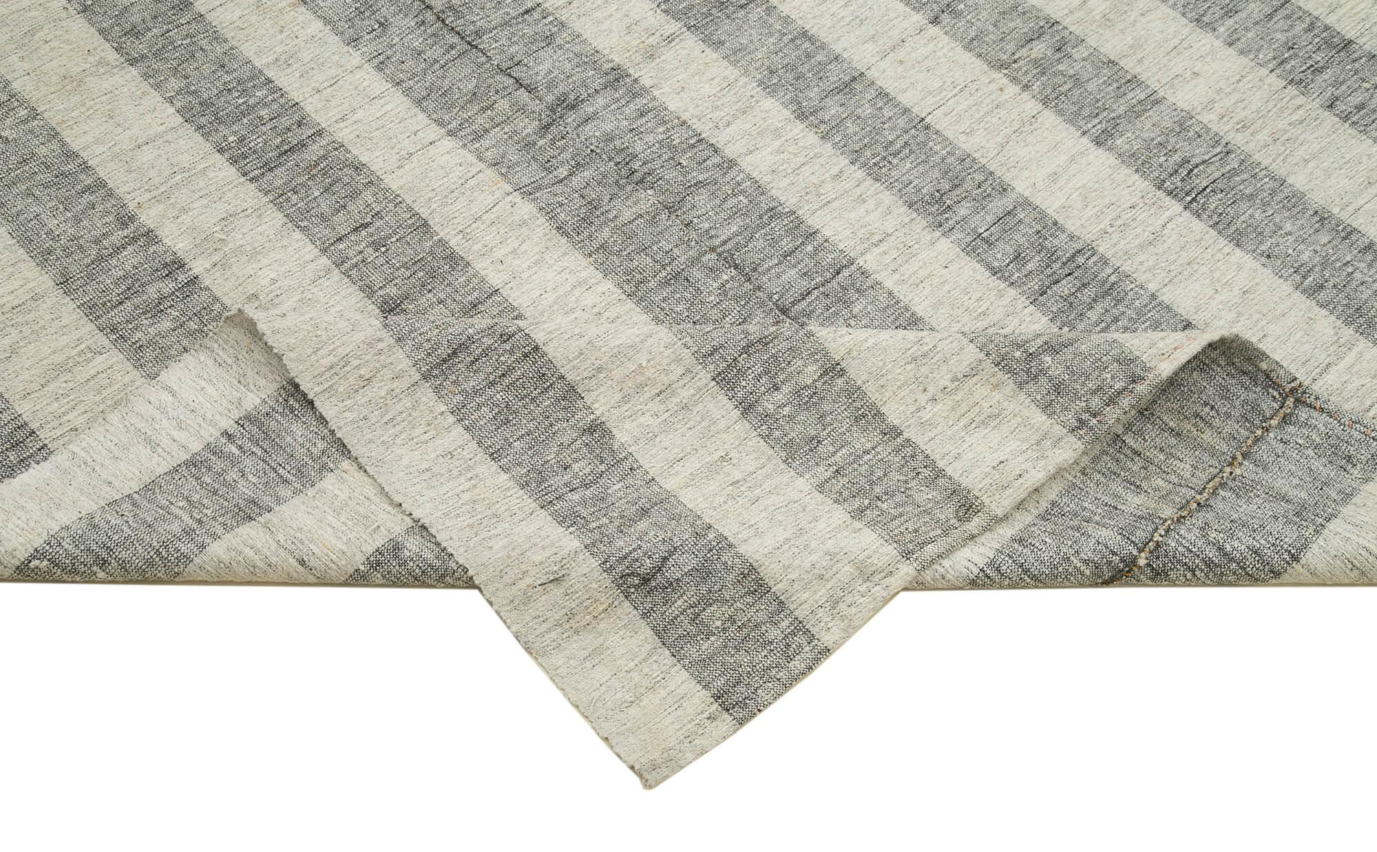 7 x 10 Beige Vintage Kilim Rug - 1306