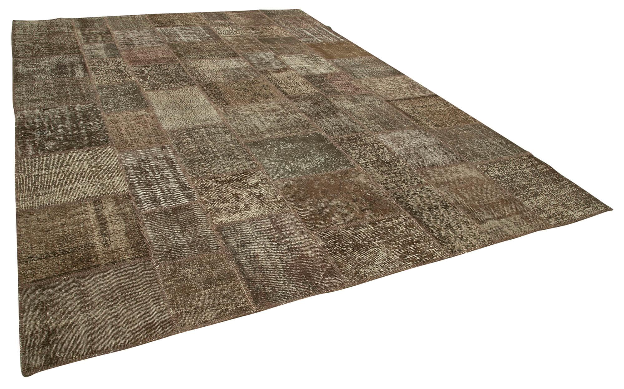 10 x 13 Brown Patchwork Rug - 1361