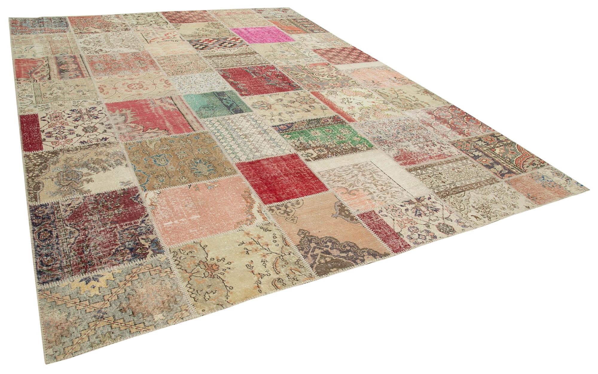 10 x 13 Beige Patchwork Rug - 1363