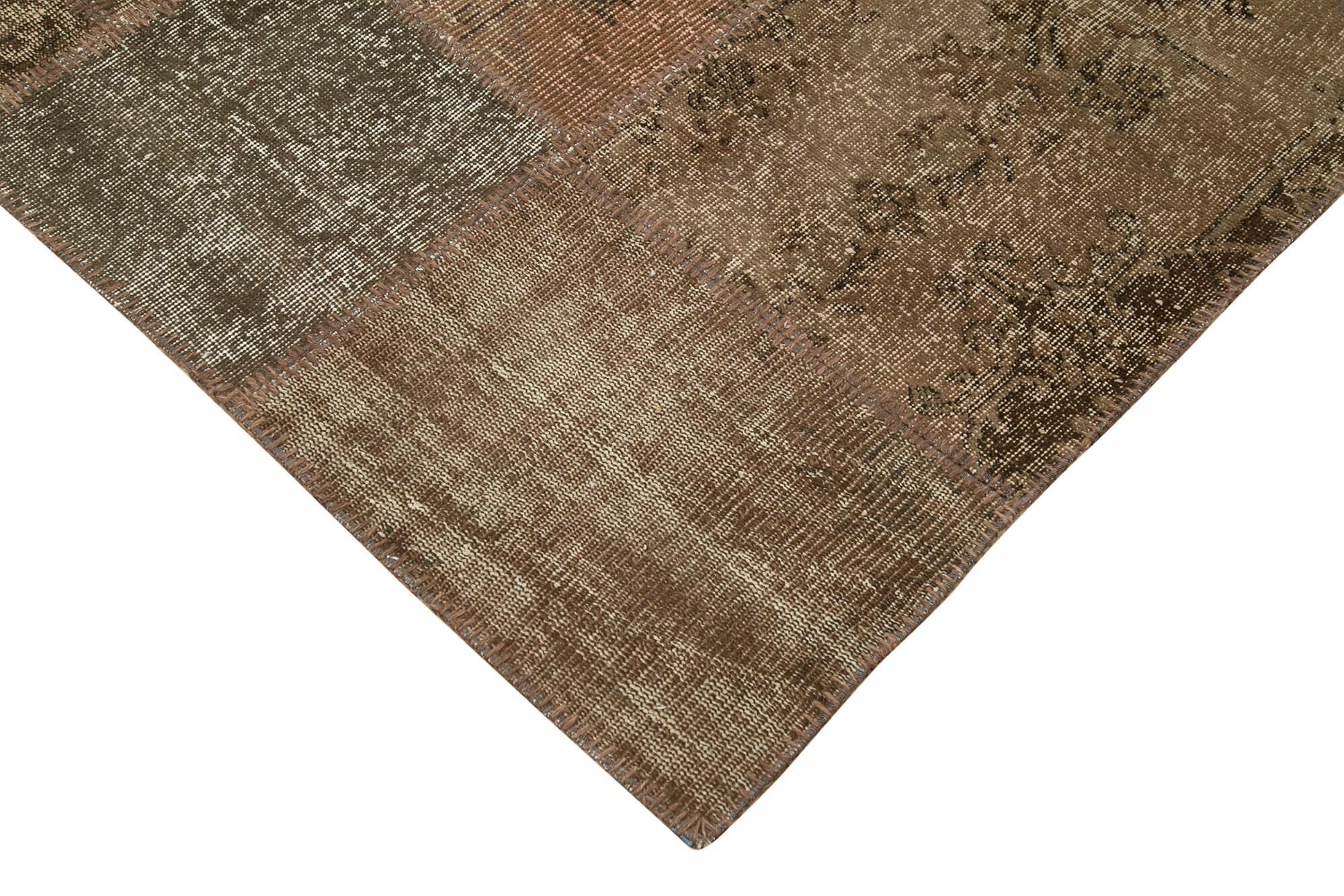 8 x 11 Brown Patchwork Rug- 1373