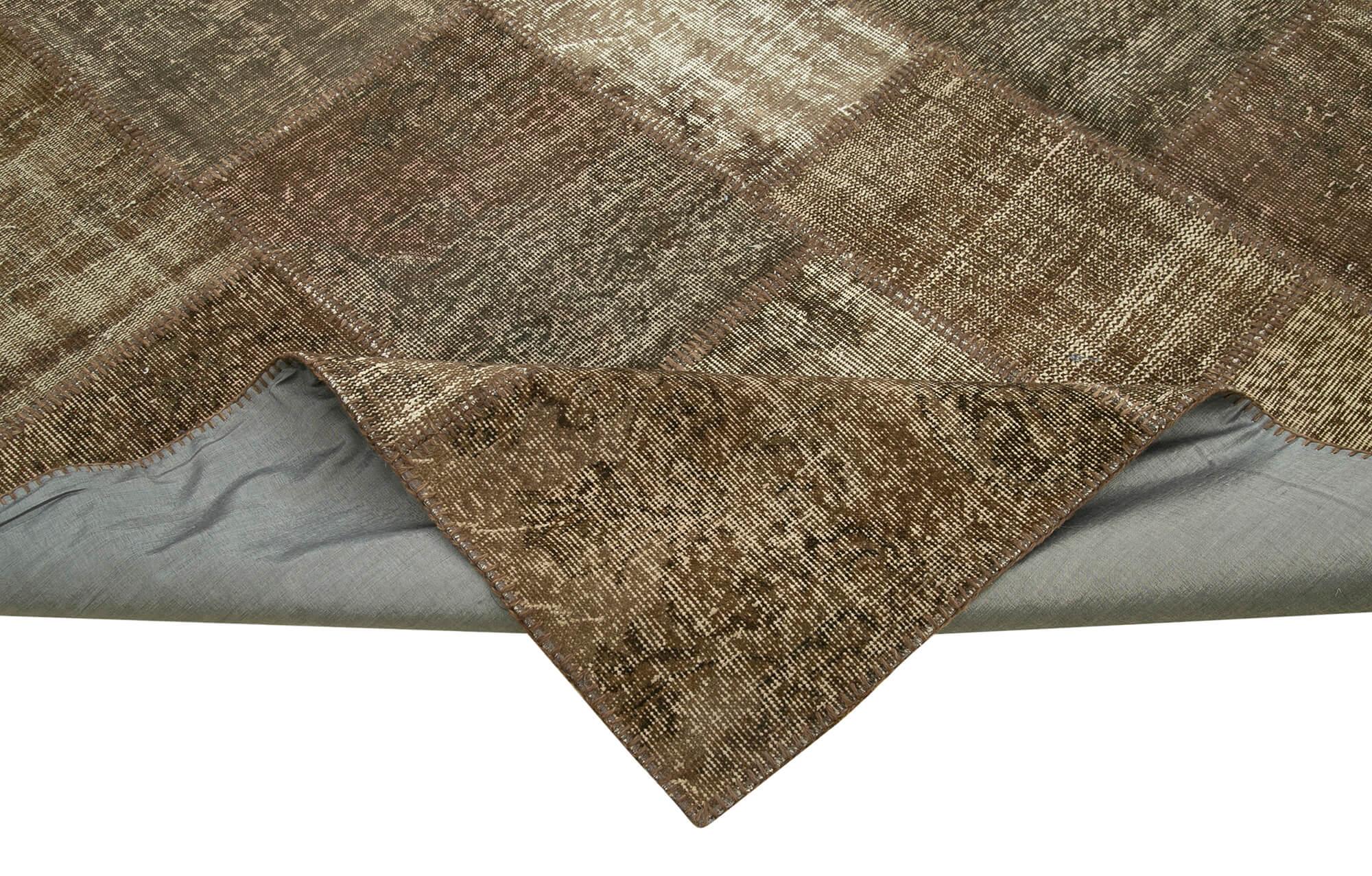 8 x 11 Brown Patchwork Rug- 1374