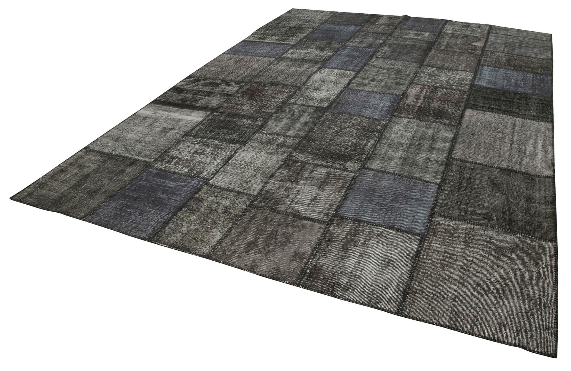 8 x 12 Black Patchwork Rug- 1381