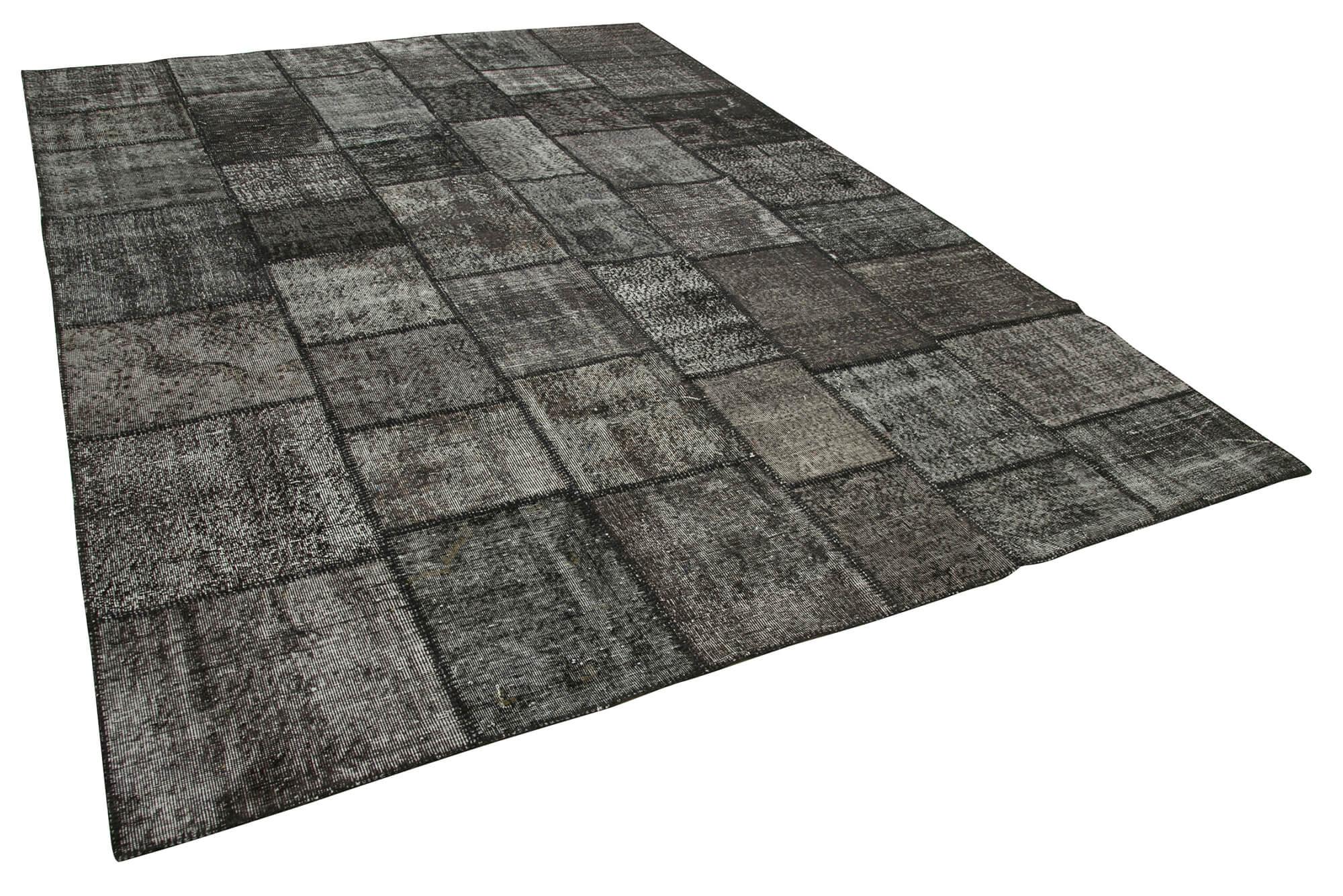 8 x 12 Black Patchwork Rug- 1382