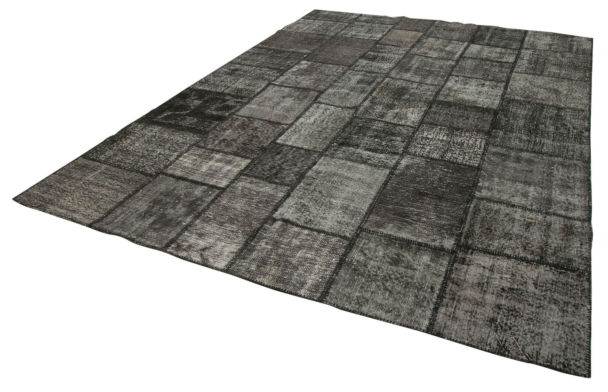 8 x 12 Black Patchwork Rug- 1382