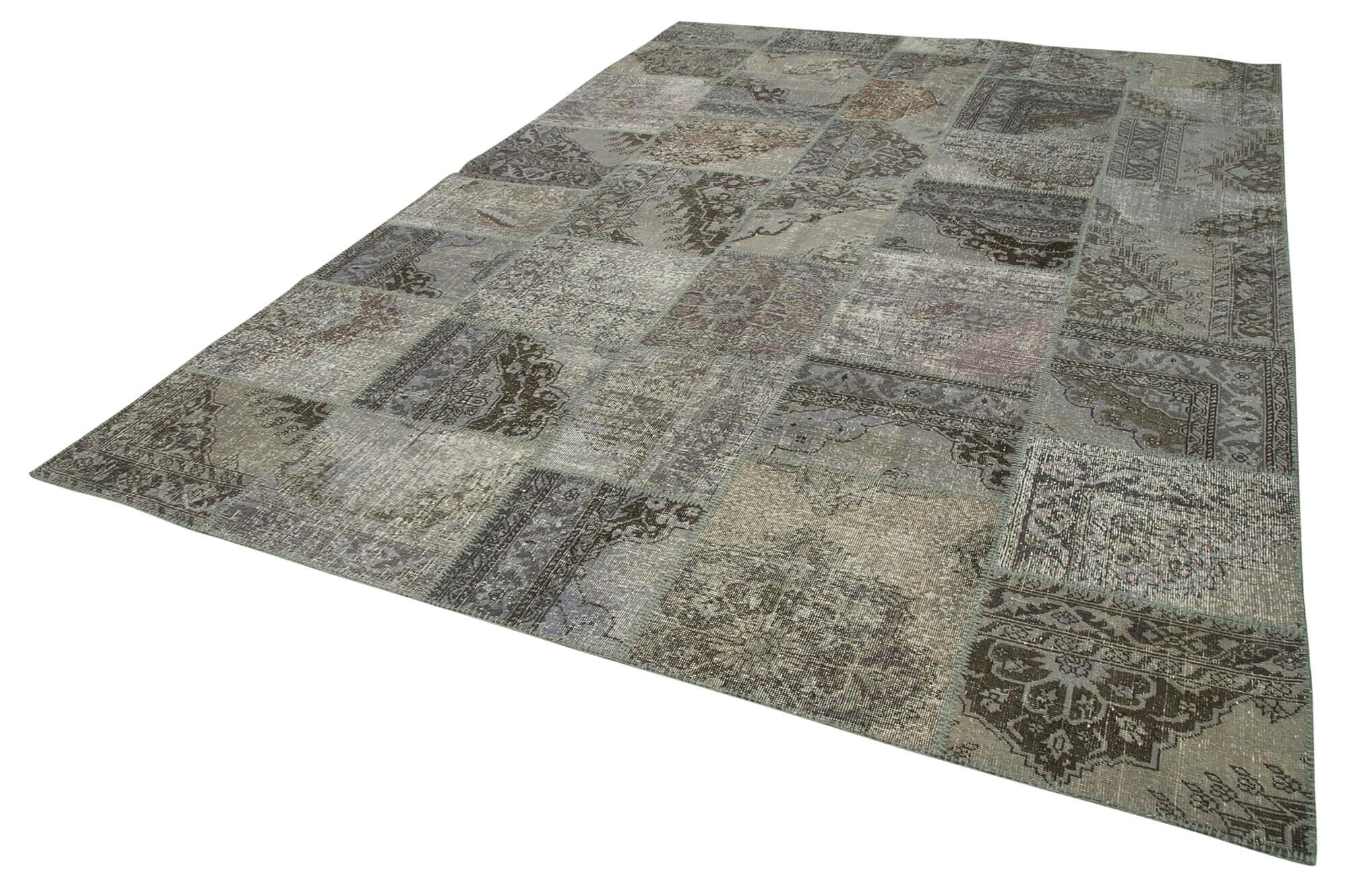 8 x 12 Grey Patchwork Rug- 1383