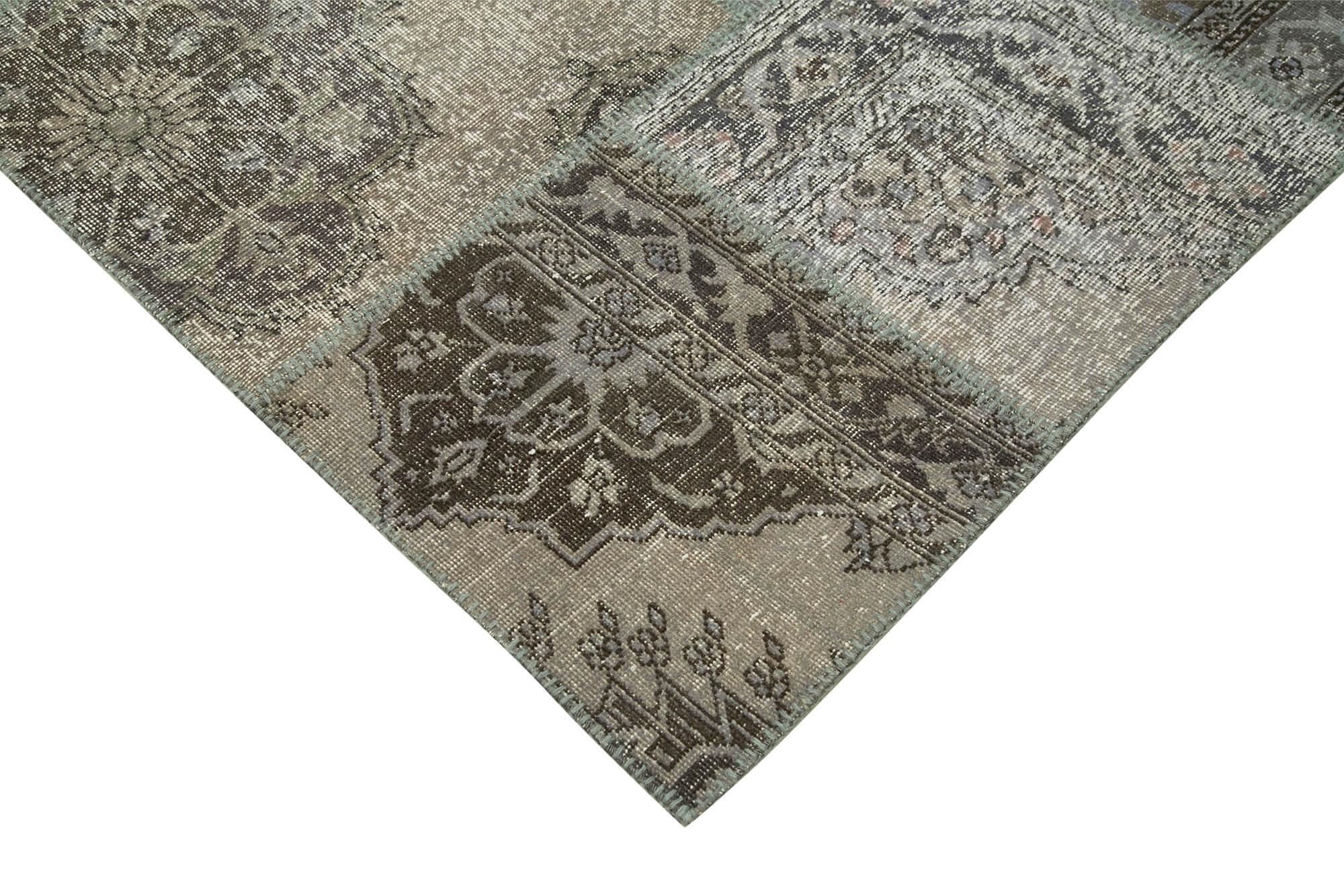 8 x 12 Grey Patchwork Rug- 1383