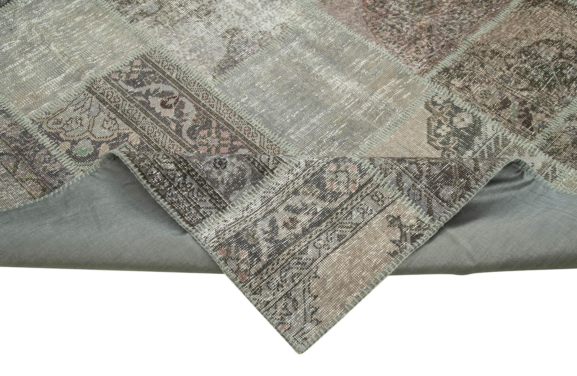 8 x 12 Grey Patchwork Rug- 1385