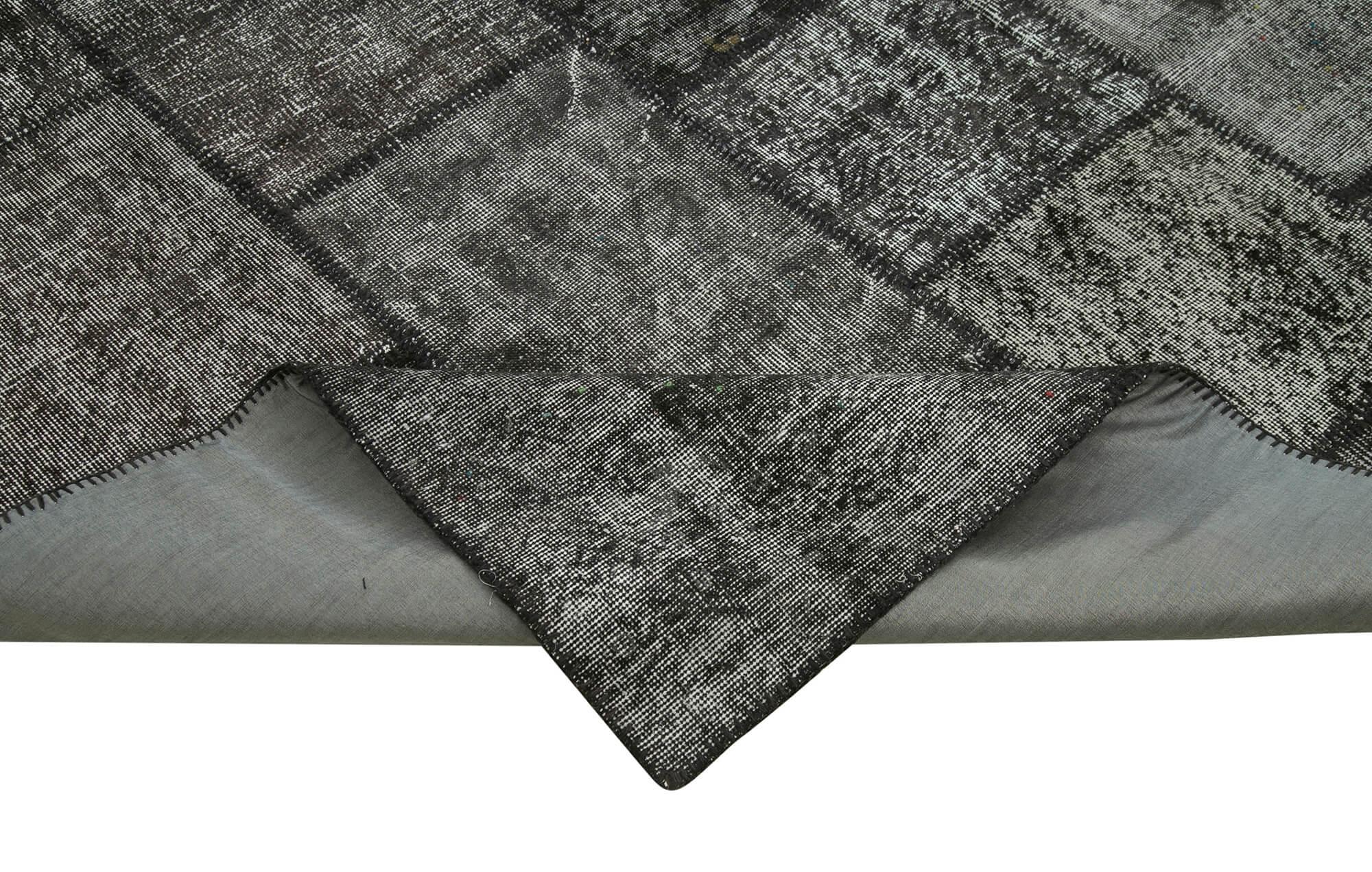 8 x 11 Black Patchwork Rug- 1386