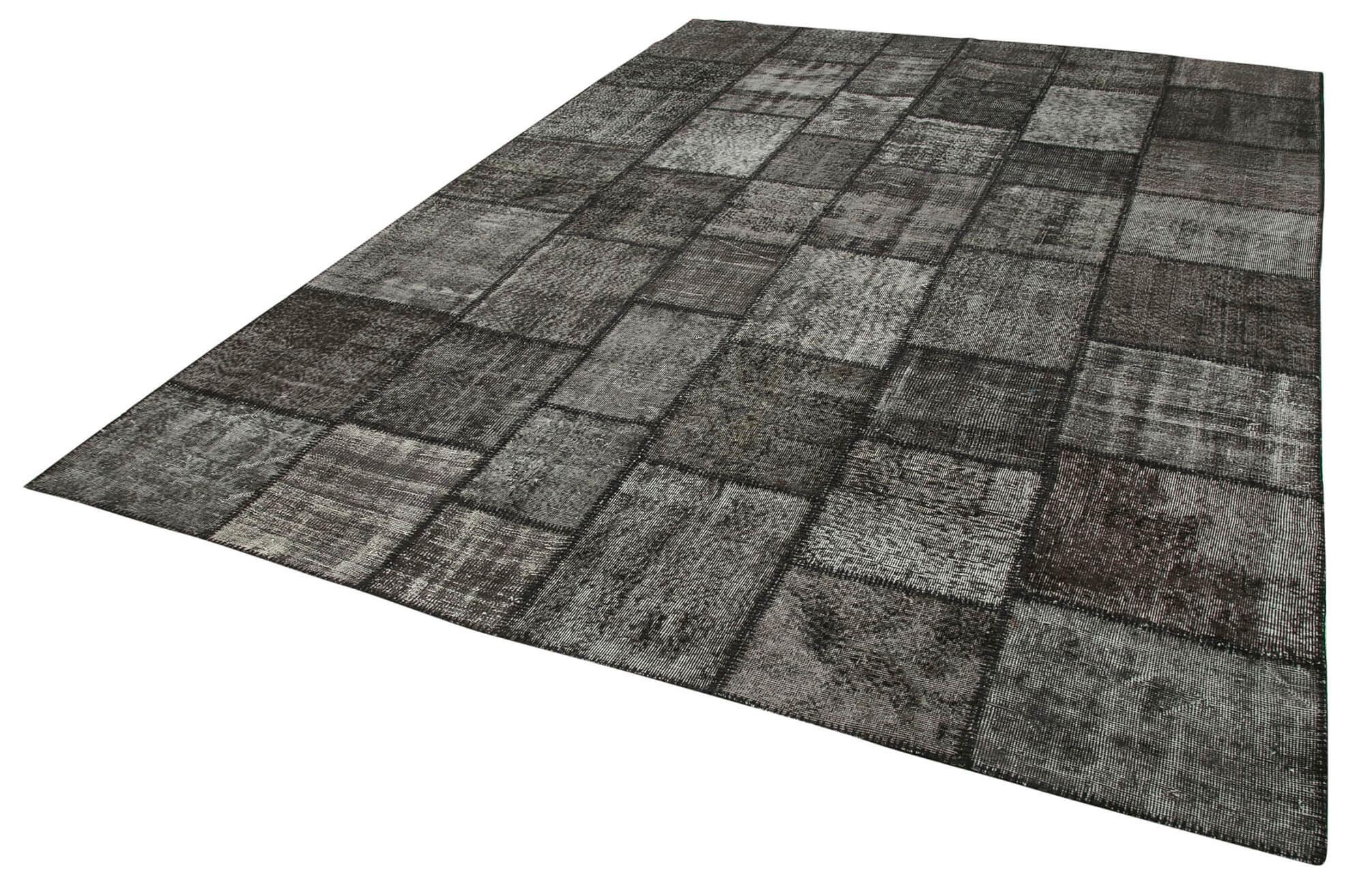 8 x 12 Black Patchwork Rug- 1387