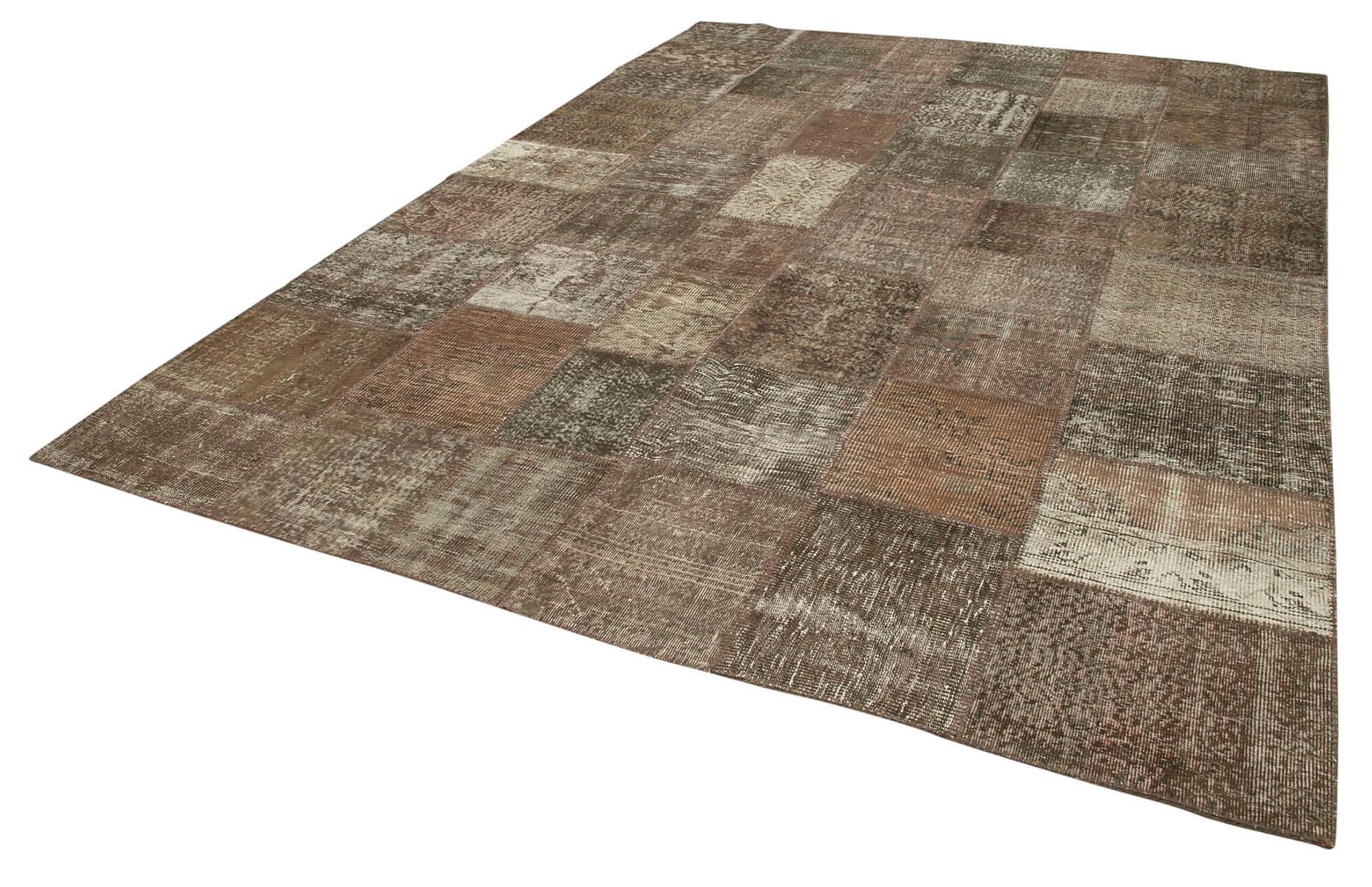 8 x 12 Brown Patchwork Rug- 1388