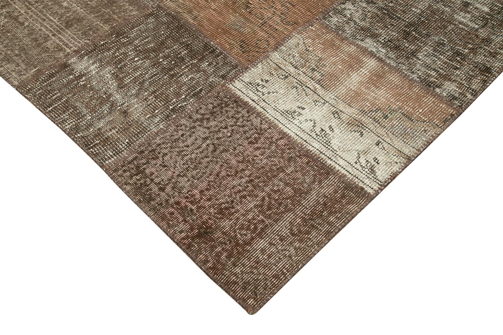 8 x 12 Brown Patchwork Rug- 1388