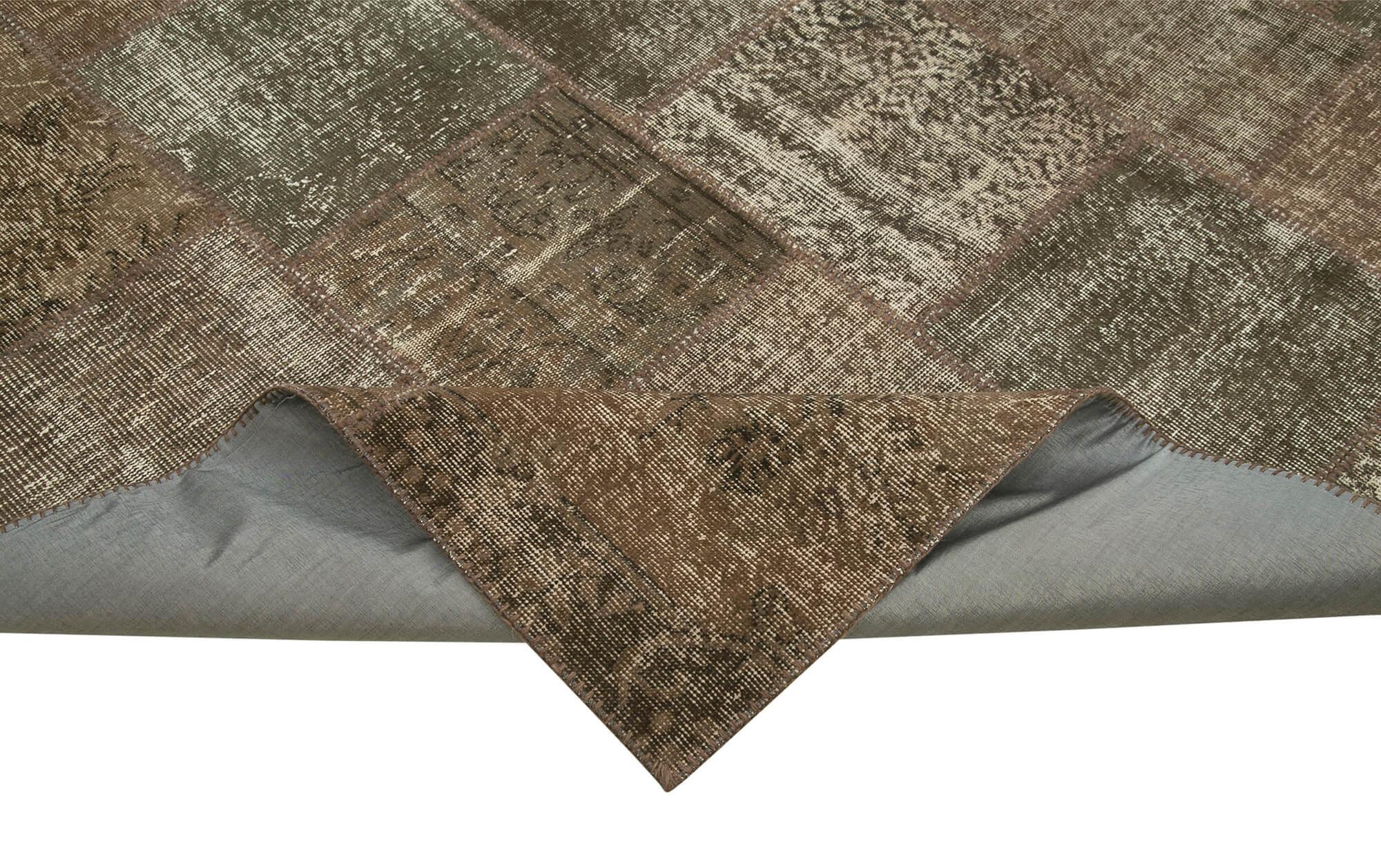 8 x 12 Brown Patchwork Rug- 1388