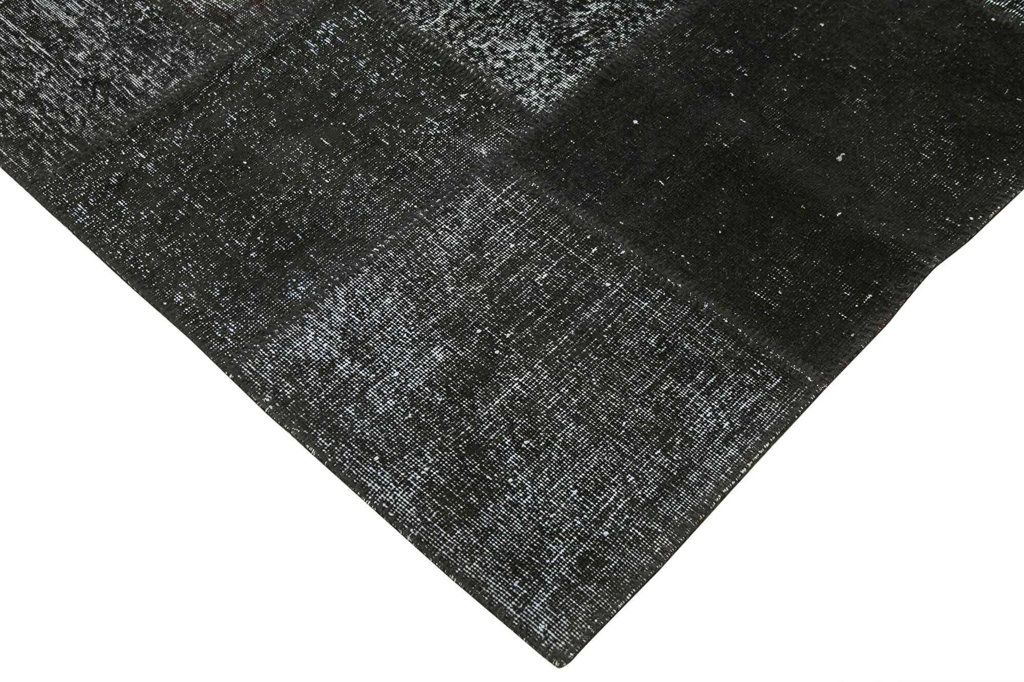 8 x 12 Black Patchwork Rug- 1389