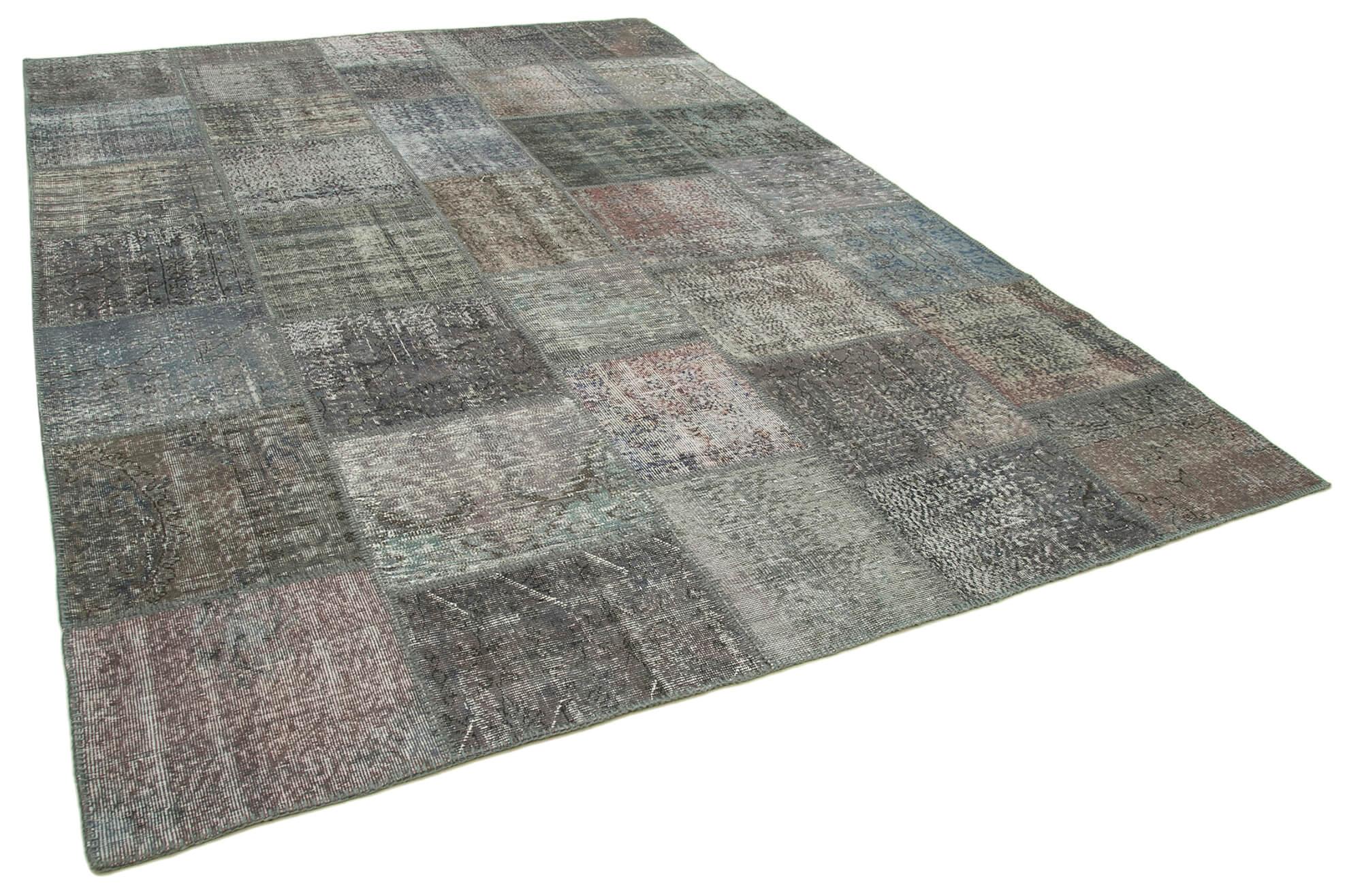 8 x 11 Grey Patchwork Rug- 1639