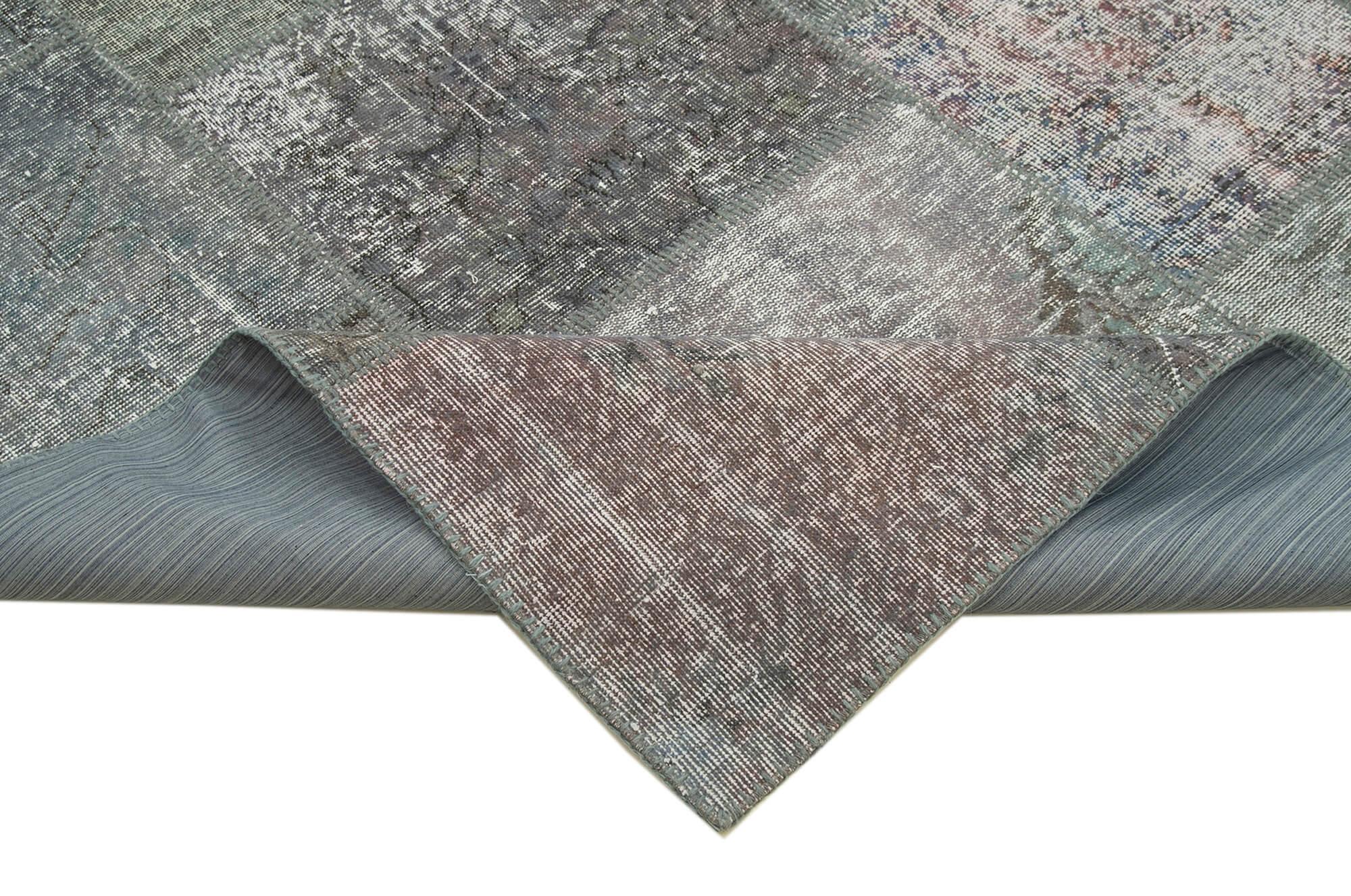 8 x 11 Grey Patchwork Rug- 1639