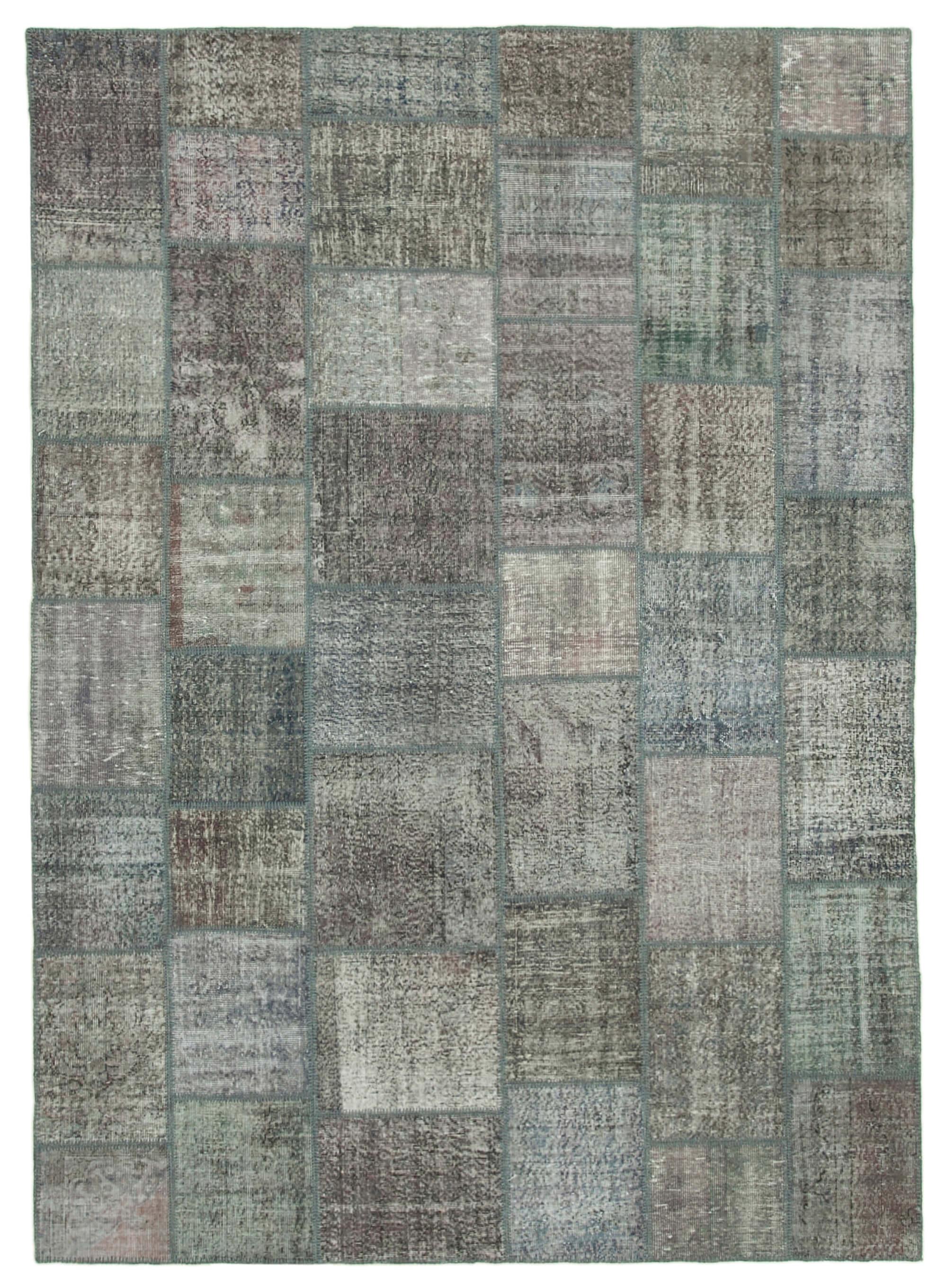 8 x 11 Grey Patchwork Rug- 1640