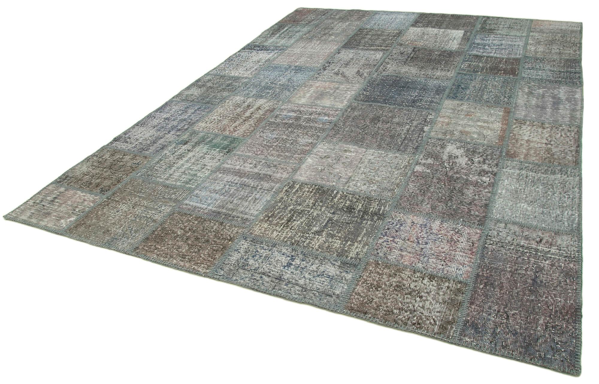 8 x 11 Grey Patchwork Rug- 1640