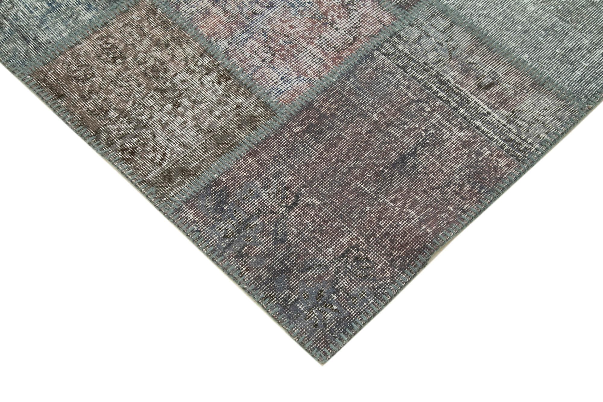 8 x 11 Grey Patchwork Rug- 1640