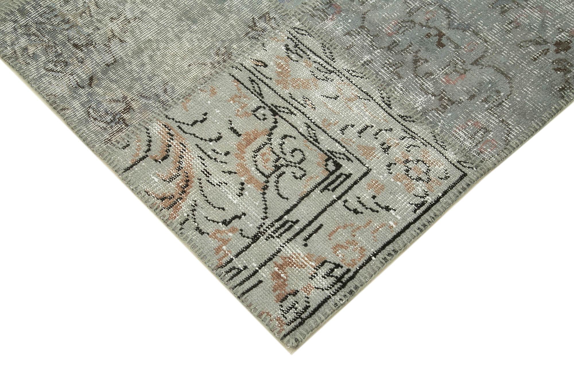 8 x 11 Grey Patchwork Rug- 2320