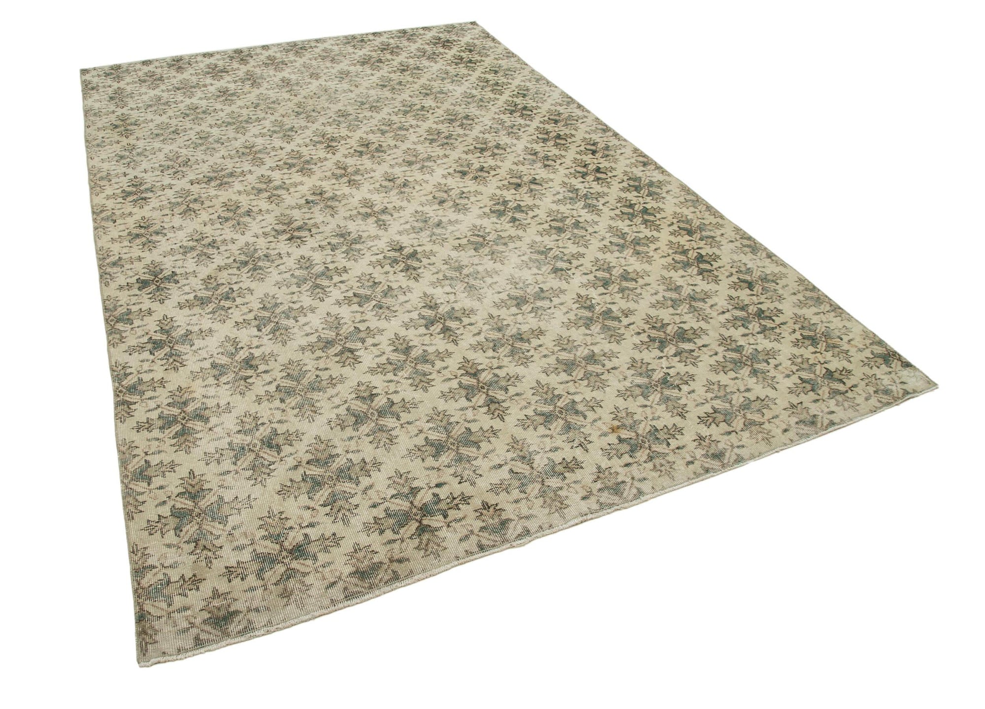 7 x 10 Beige Bohemian Rug  - 2324