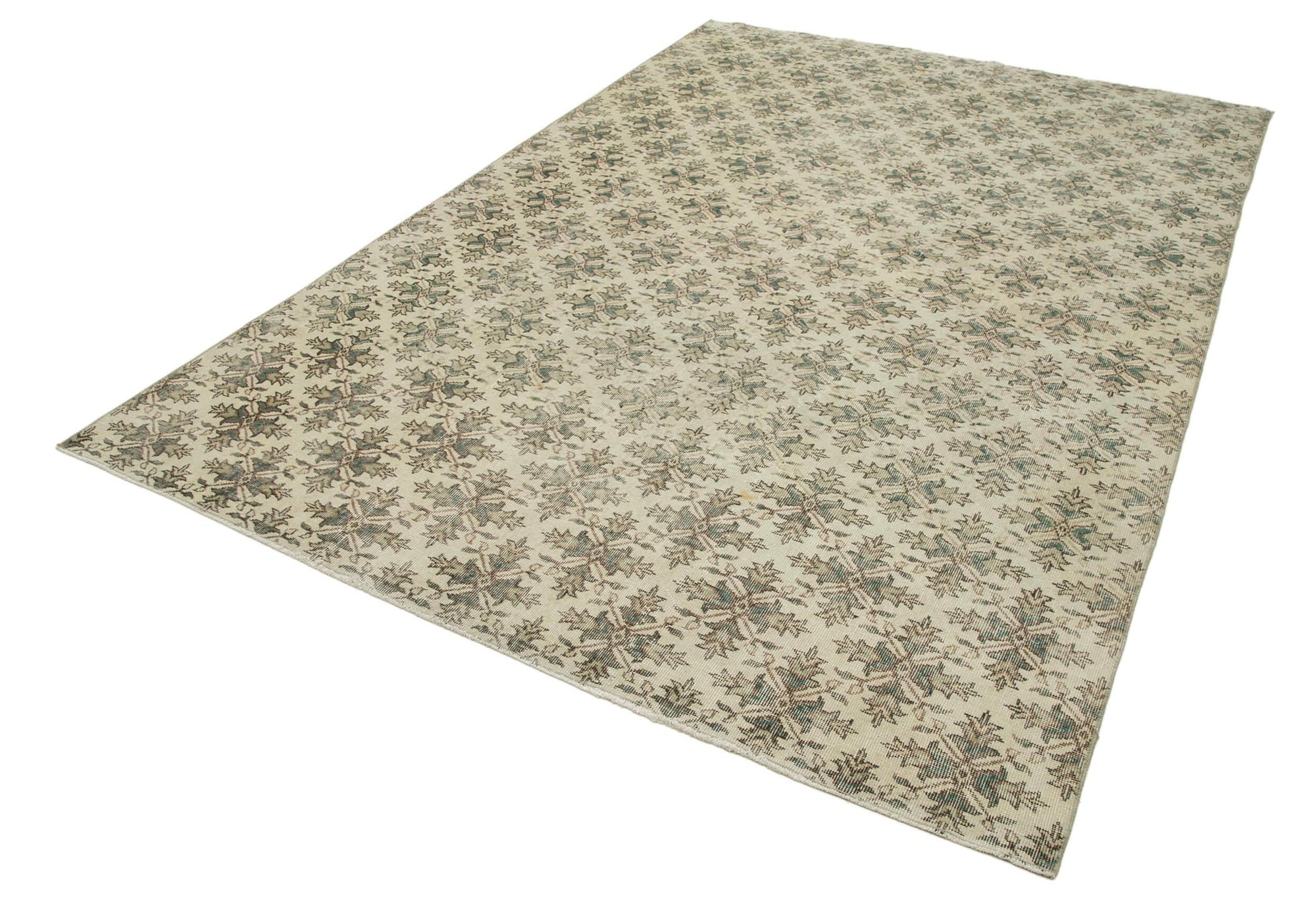 7 x 10 Beige Bohemian Rug  - 2324