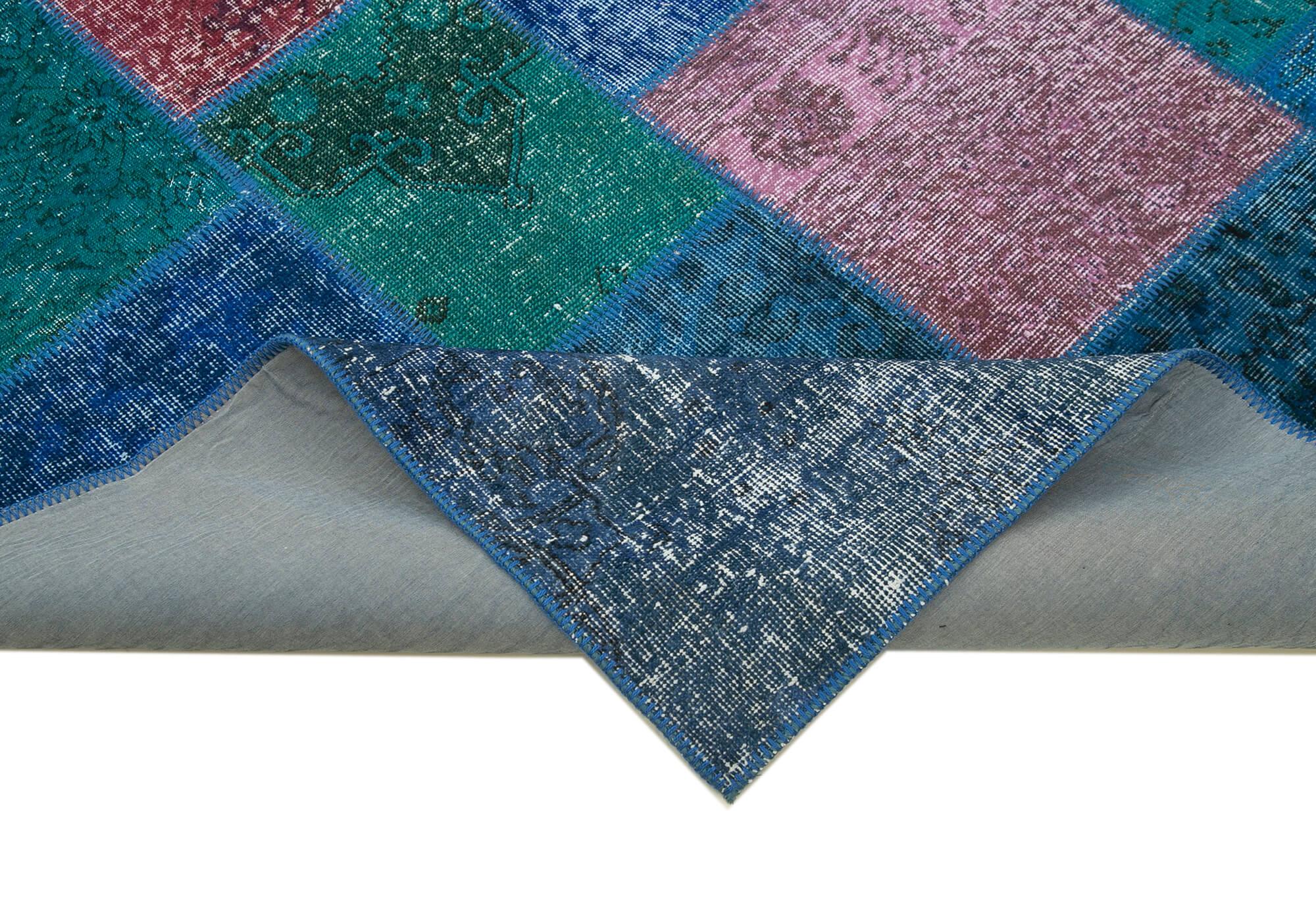 7 x 10 Blue Patchwork Rug - 2354