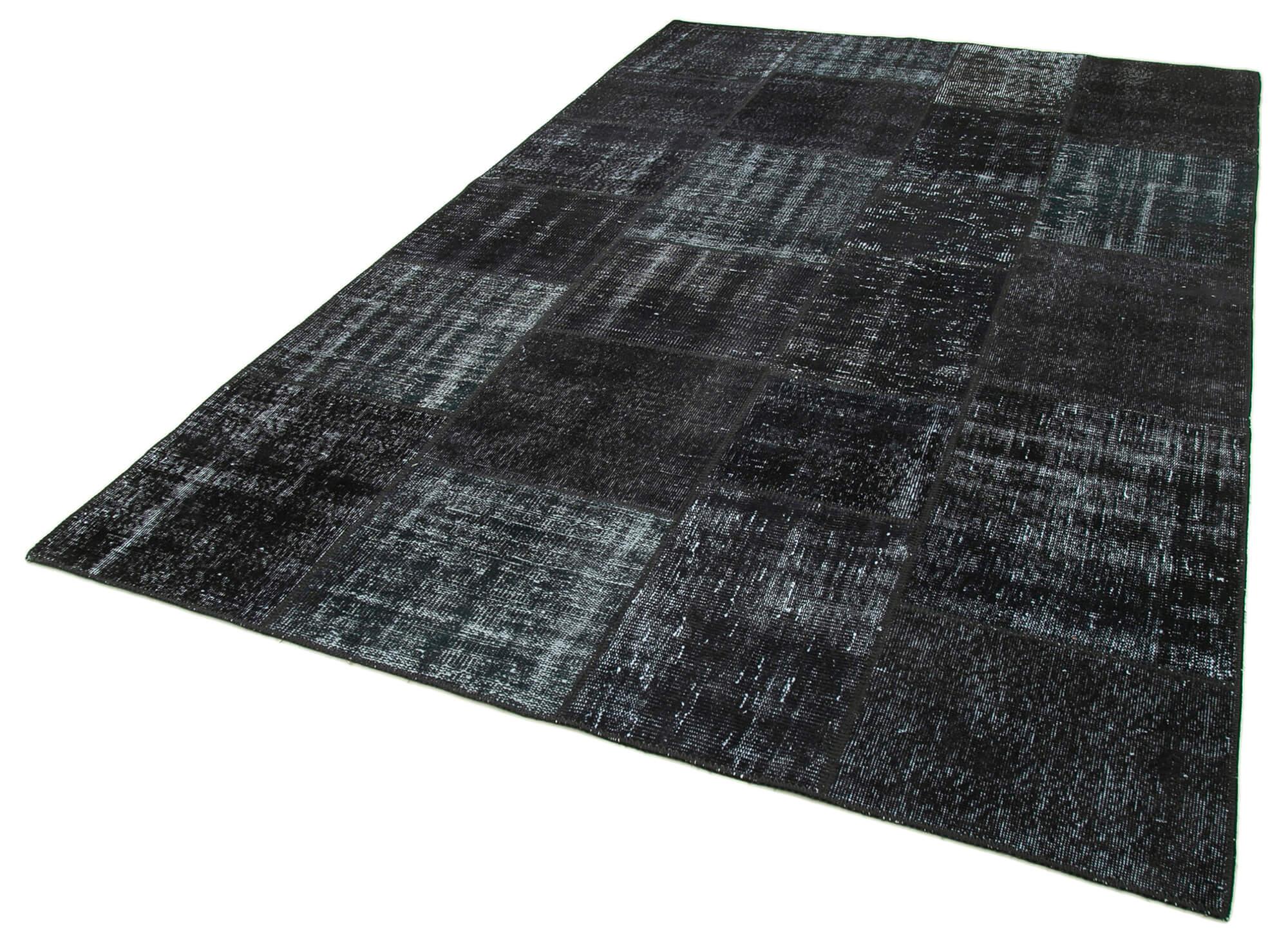 6 x 10 Black Patchwork Rug - 2357