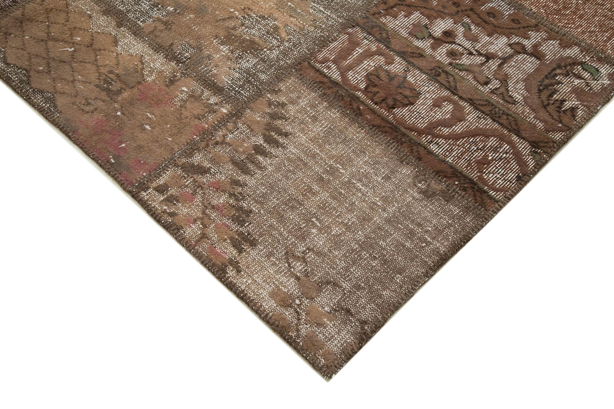 6 x 10 Brown Patchwork Rug - 2385