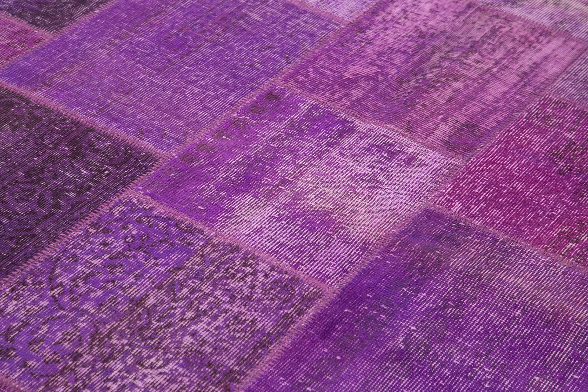 6 x 10 Purple Patchwork Rug - 2390