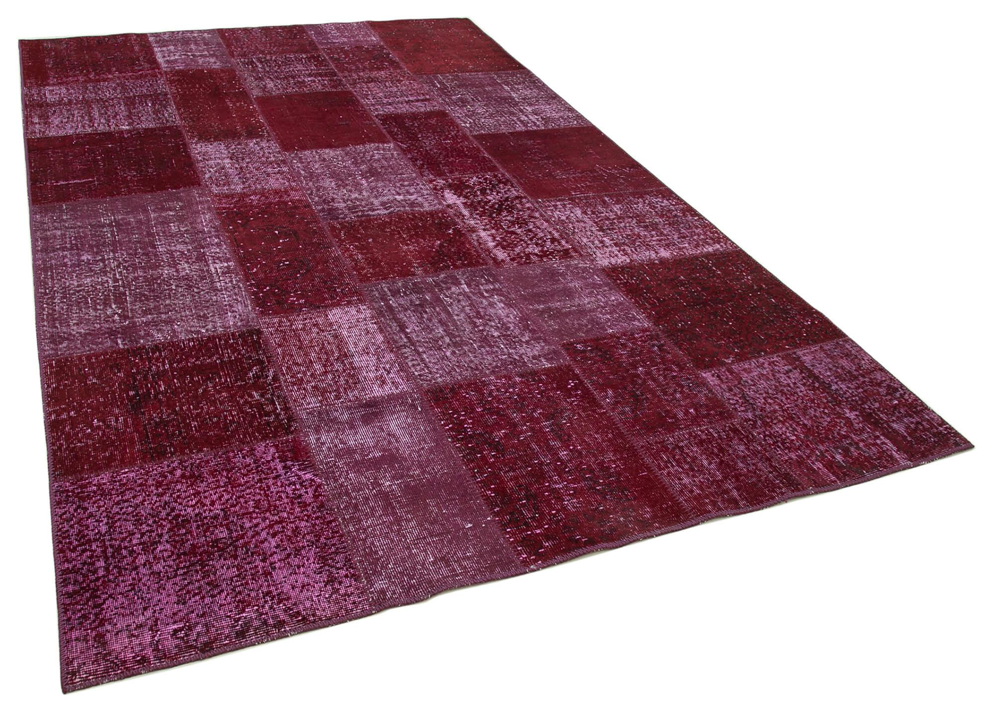 6 x 10 Red Patchwork Rug - 2392