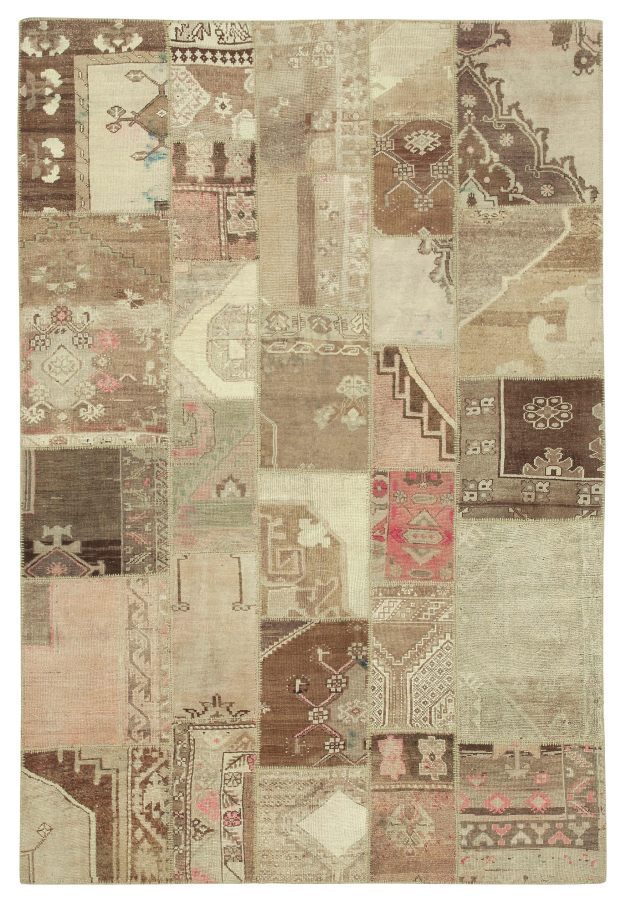 7 x 10 Beige Patchwork Rug - 2404