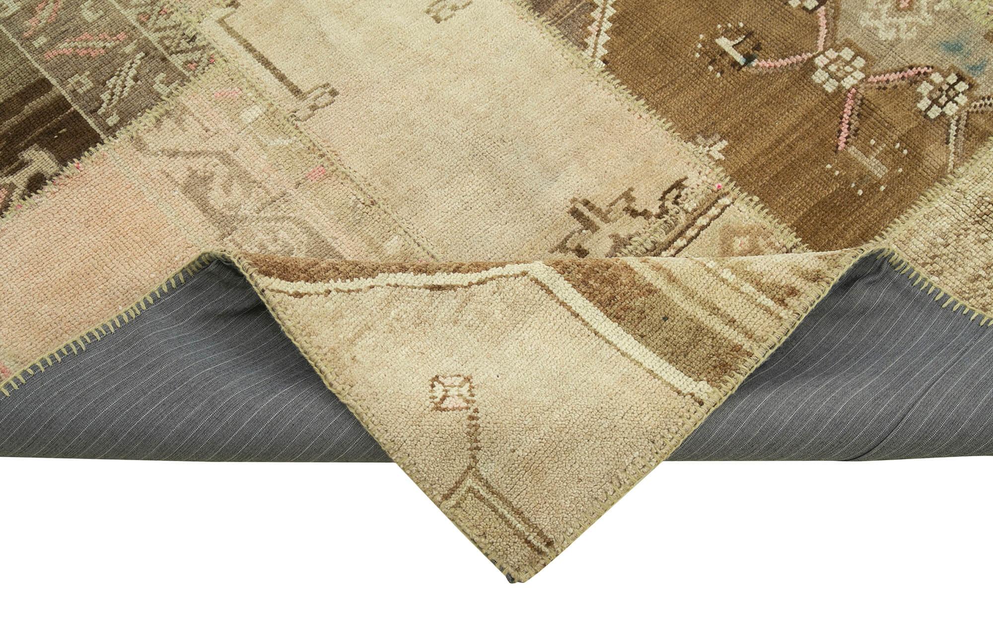 7 x 10 Beige Patchwork Rug - 2404