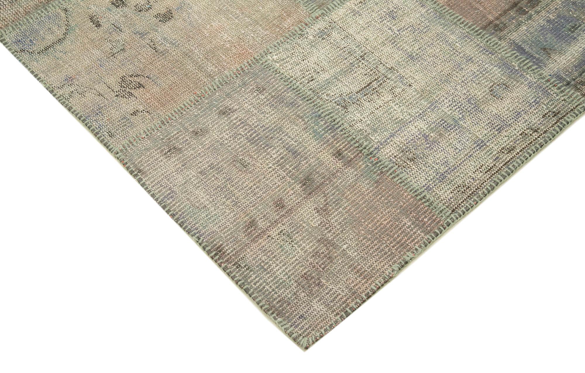 6 x 10 Grey Patchwork Rug - 2434