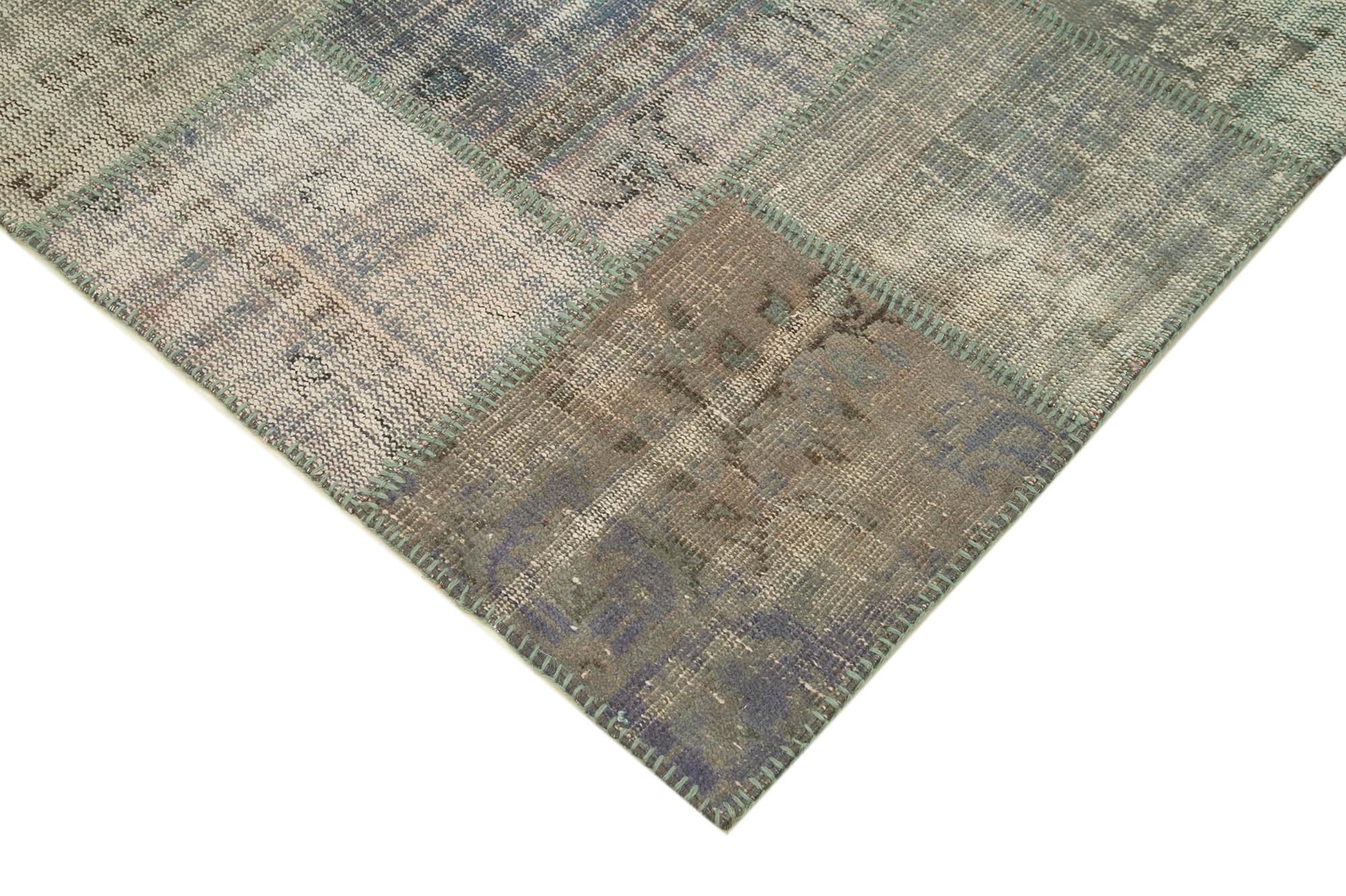 6 x 10 Grey Patchwork Rug - 2441