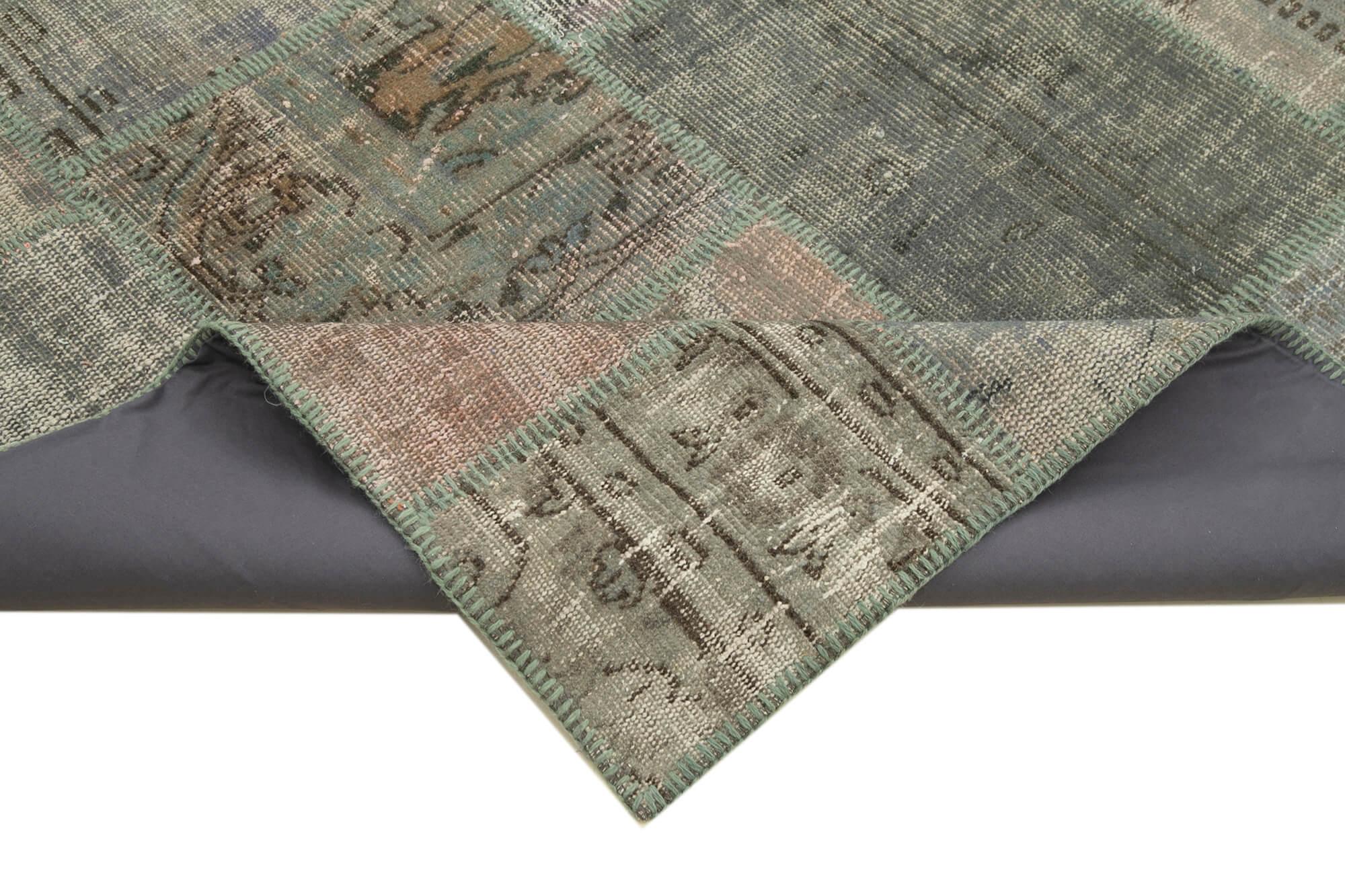 6 x 10 Grey Patchwork Rug - 2442