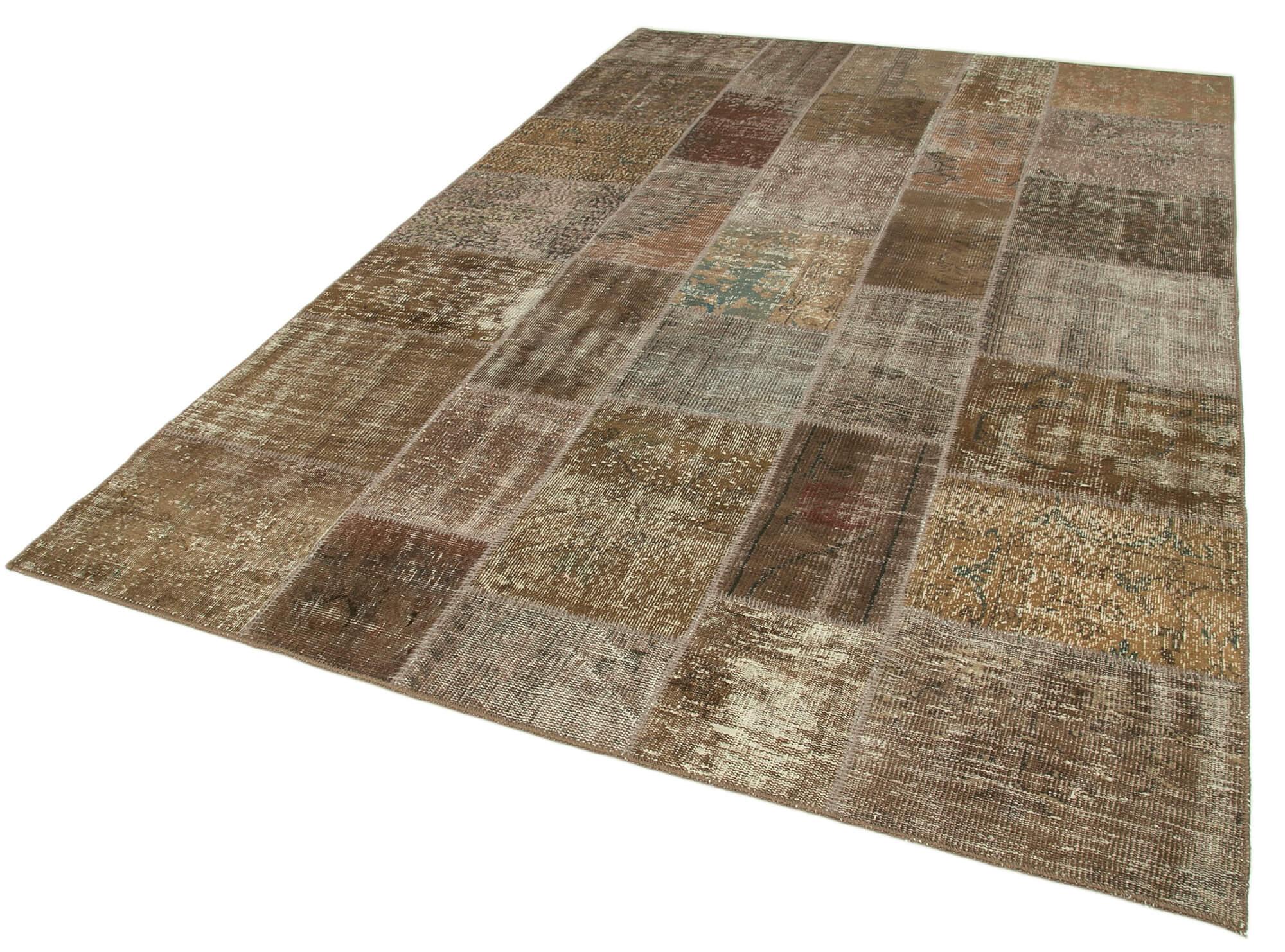 6 x 10 Brown Patchwork Rug - 2444