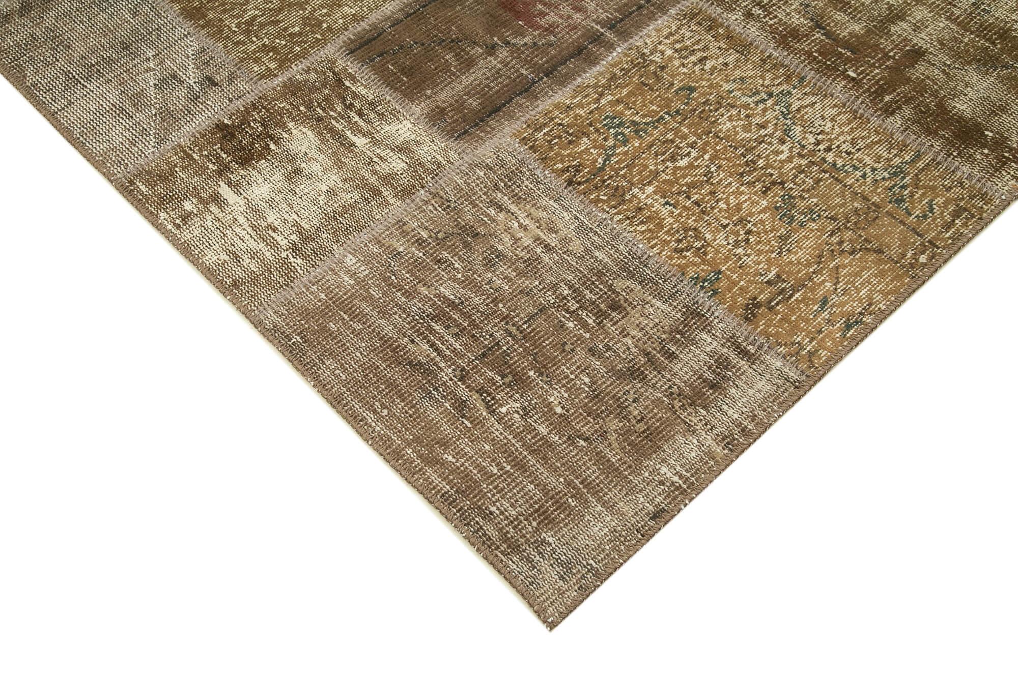 6 x 10 Brown Patchwork Rug - 2444