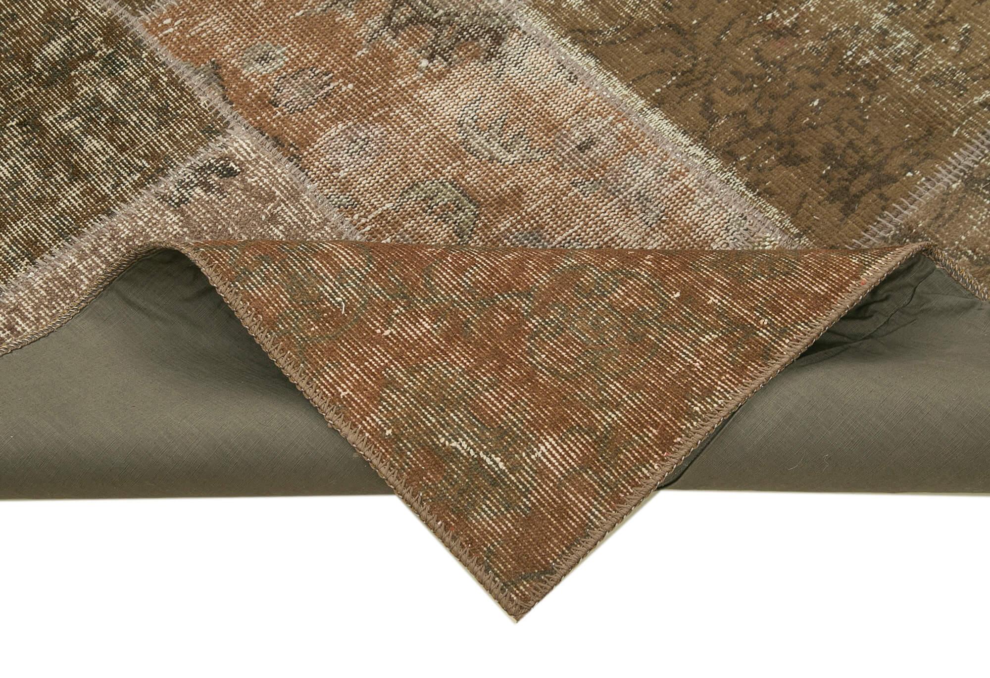 6 x 10 Brown Patchwork Rug - 2444