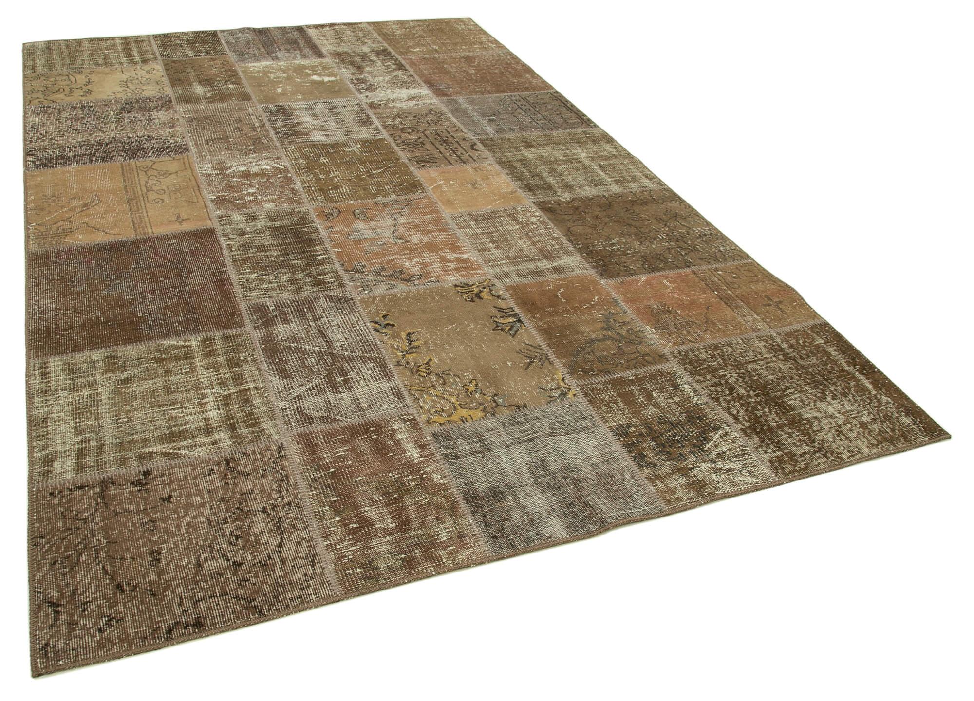 6 x 10 Brown Patchwork Rug - 2447