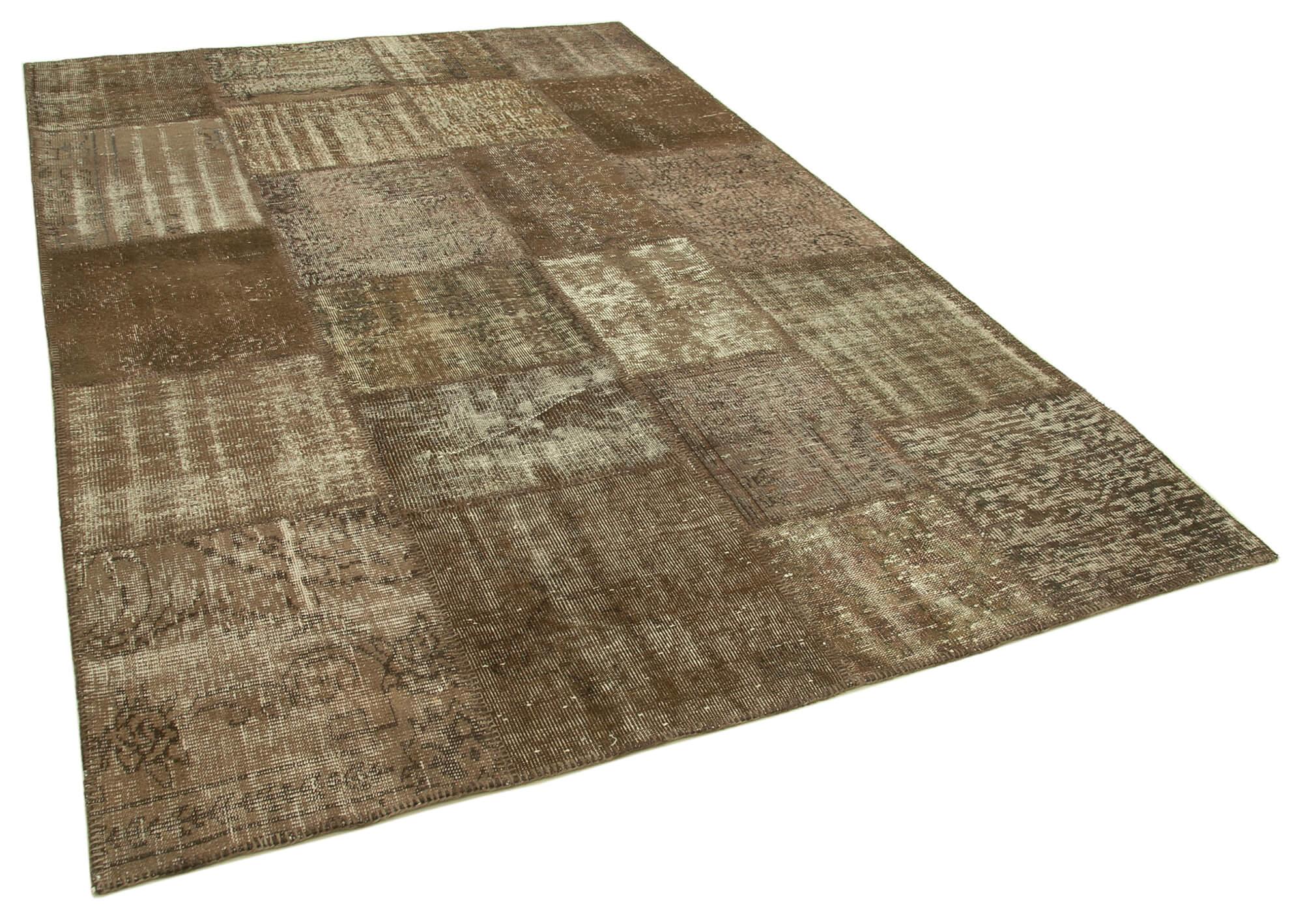 6 x 10 Brown Patchwork Rug - 2453