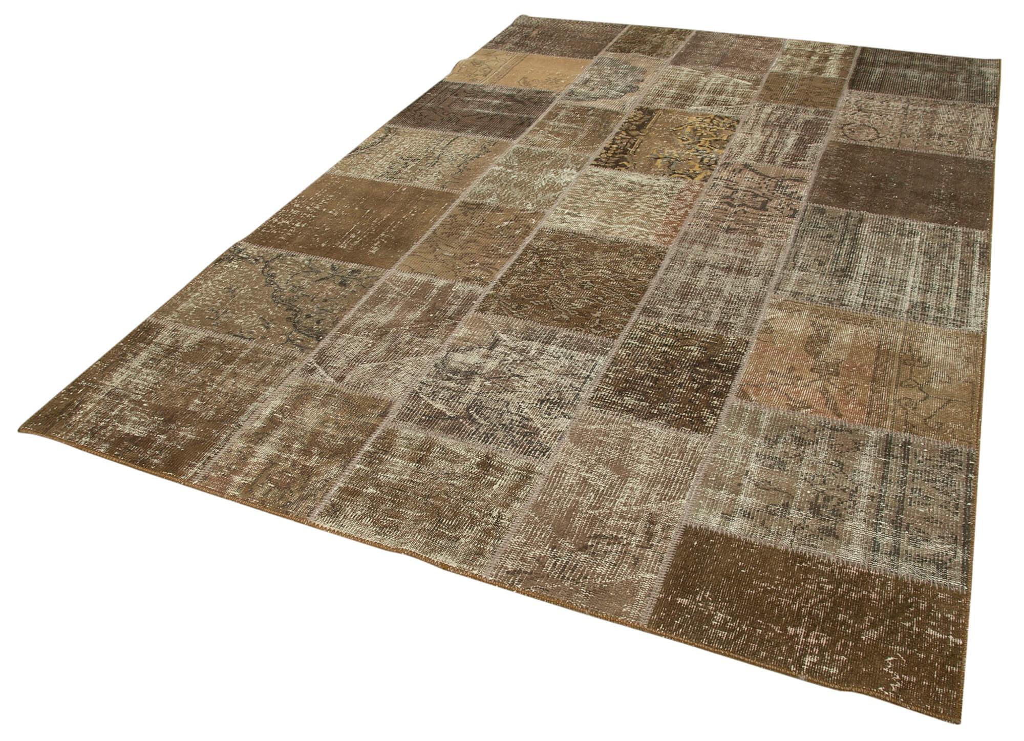 6 x 10 Brown Patchwork Rug - 2461