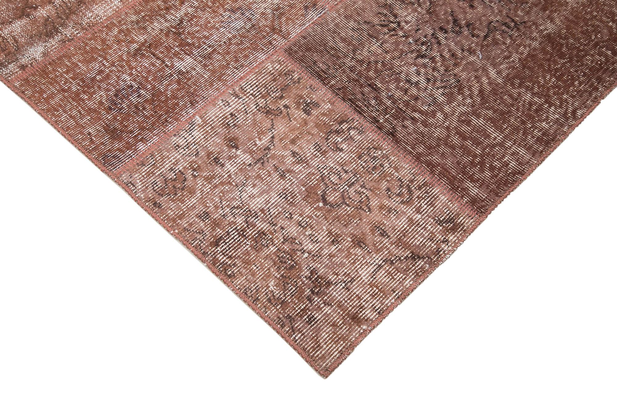 6 x 10 Brown Patchwork Rug - 2462