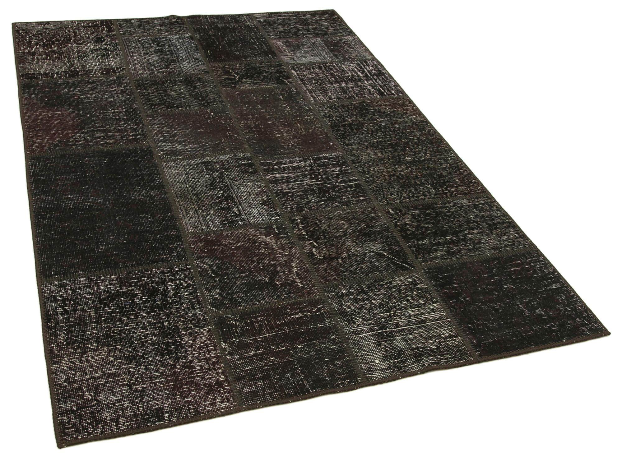 4 x 7 Black Patchwork Rug - 2473