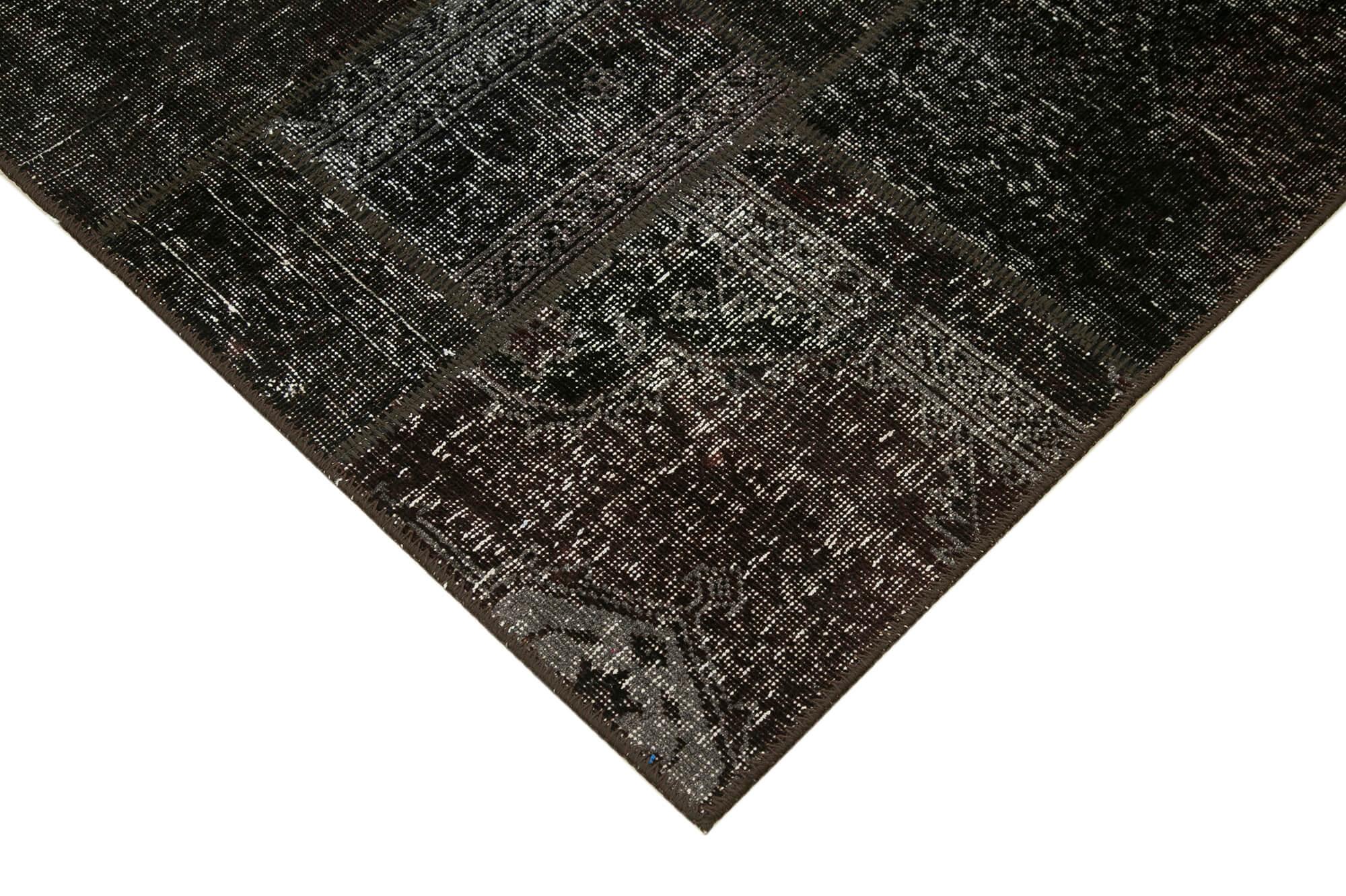 4 x 7 Black Patchwork Rug - 2473