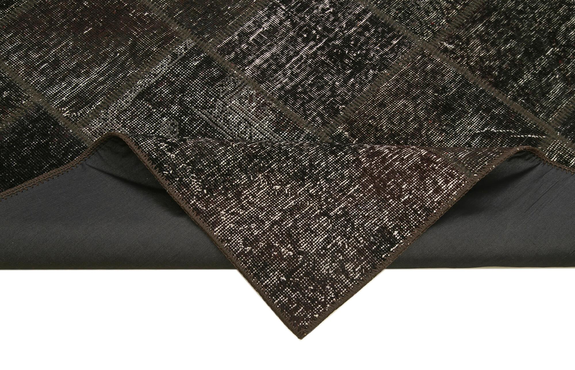 4 x 7 Black Patchwork Rug - 2473