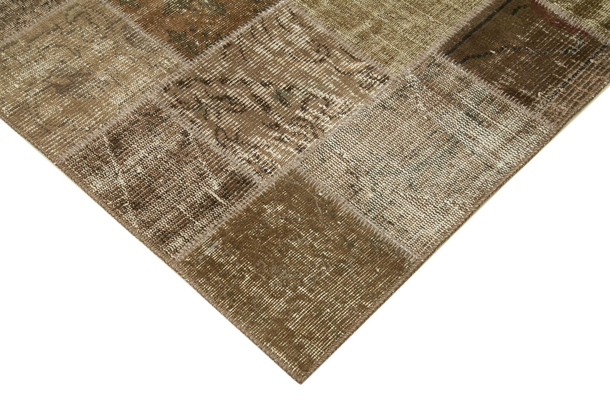 5 x 7 Brown Patchwork Rug - 2475