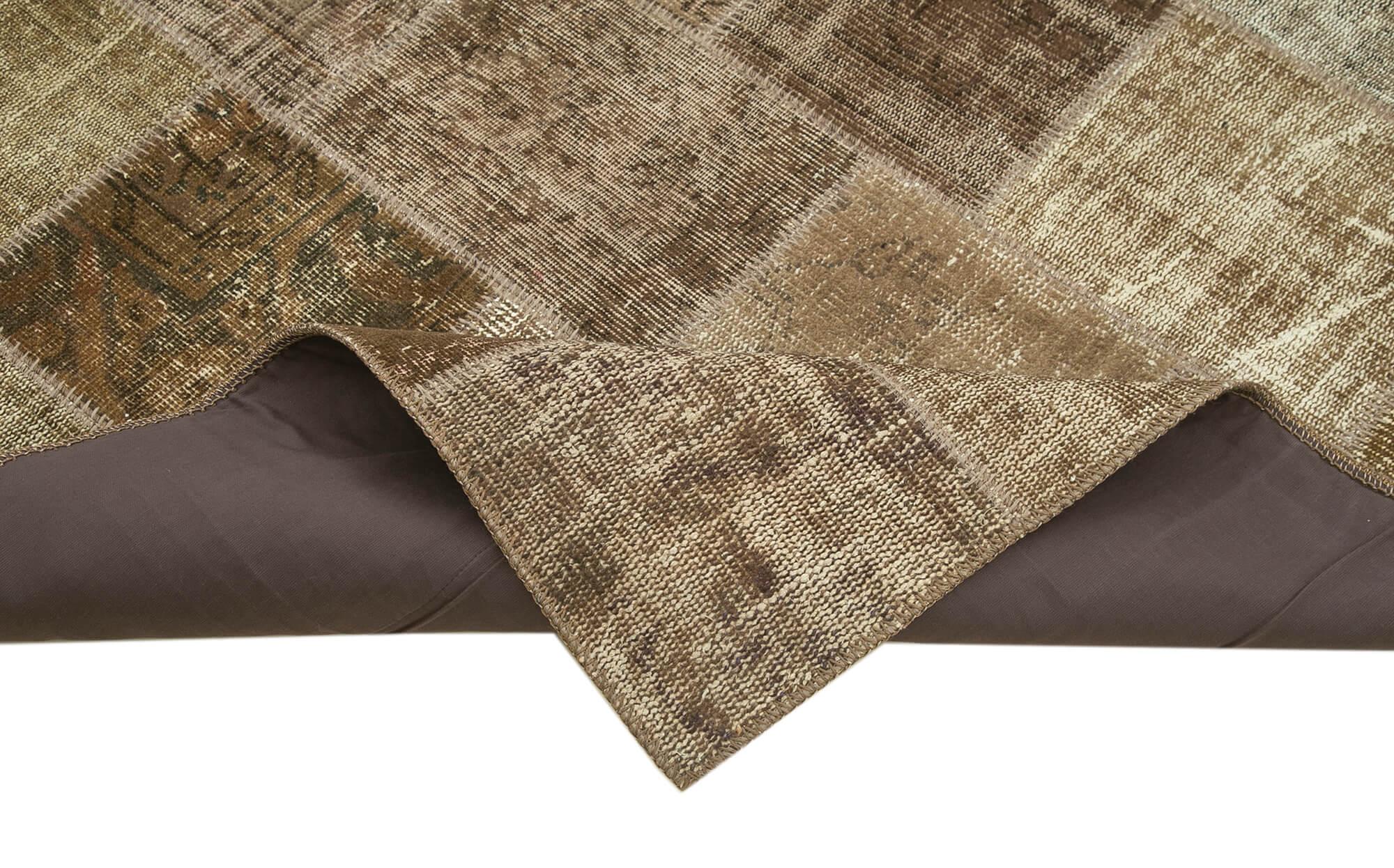 5 x 7 Brown Patchwork Rug - 2475