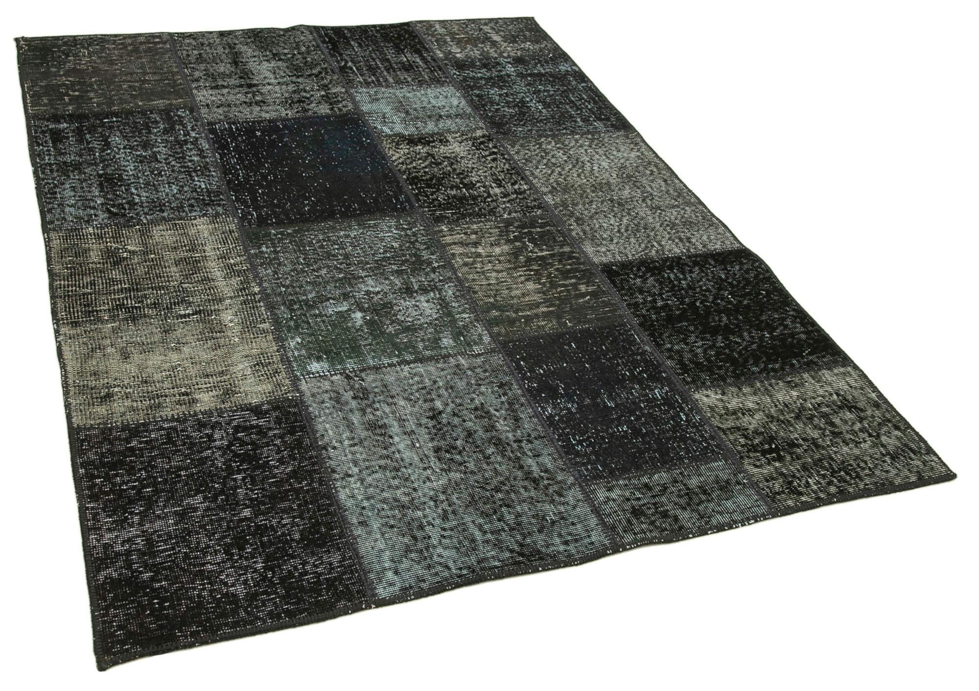 5 x 7 Black Patchwork Rug - 2476