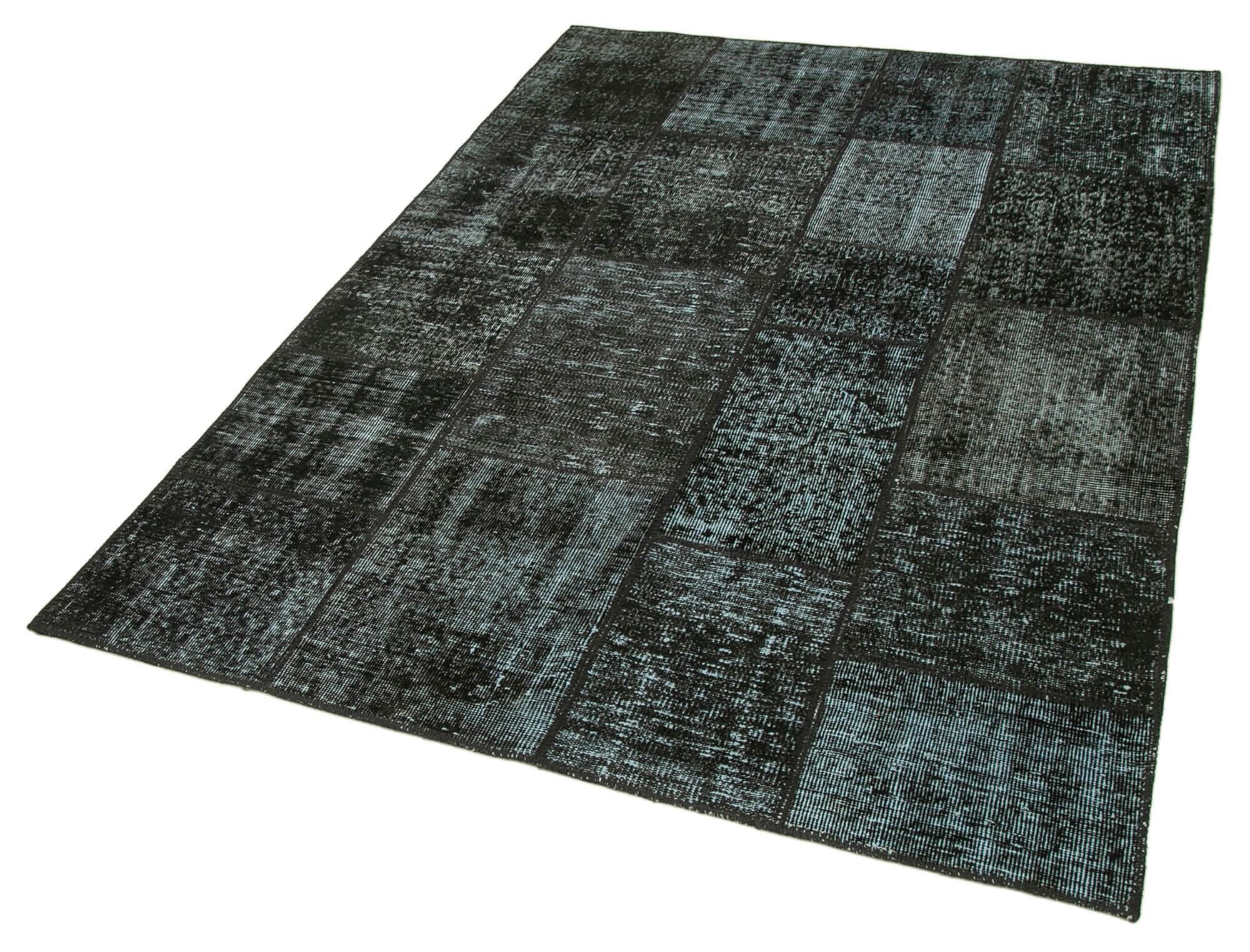 5 x 7 Black Patchwork Rug - 2477