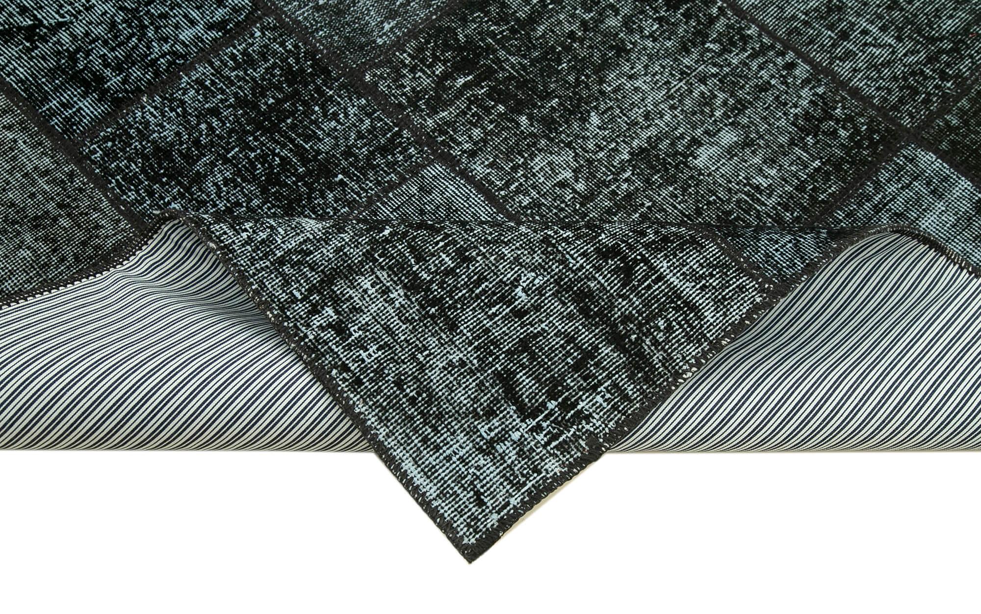 5 x 7 Black Patchwork Rug - 2477